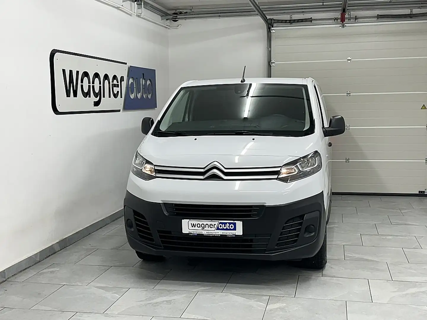 Citroen Jumpy BlueHDi 100 S&S 6-Gang M Komfort Plus Blanc - 1
