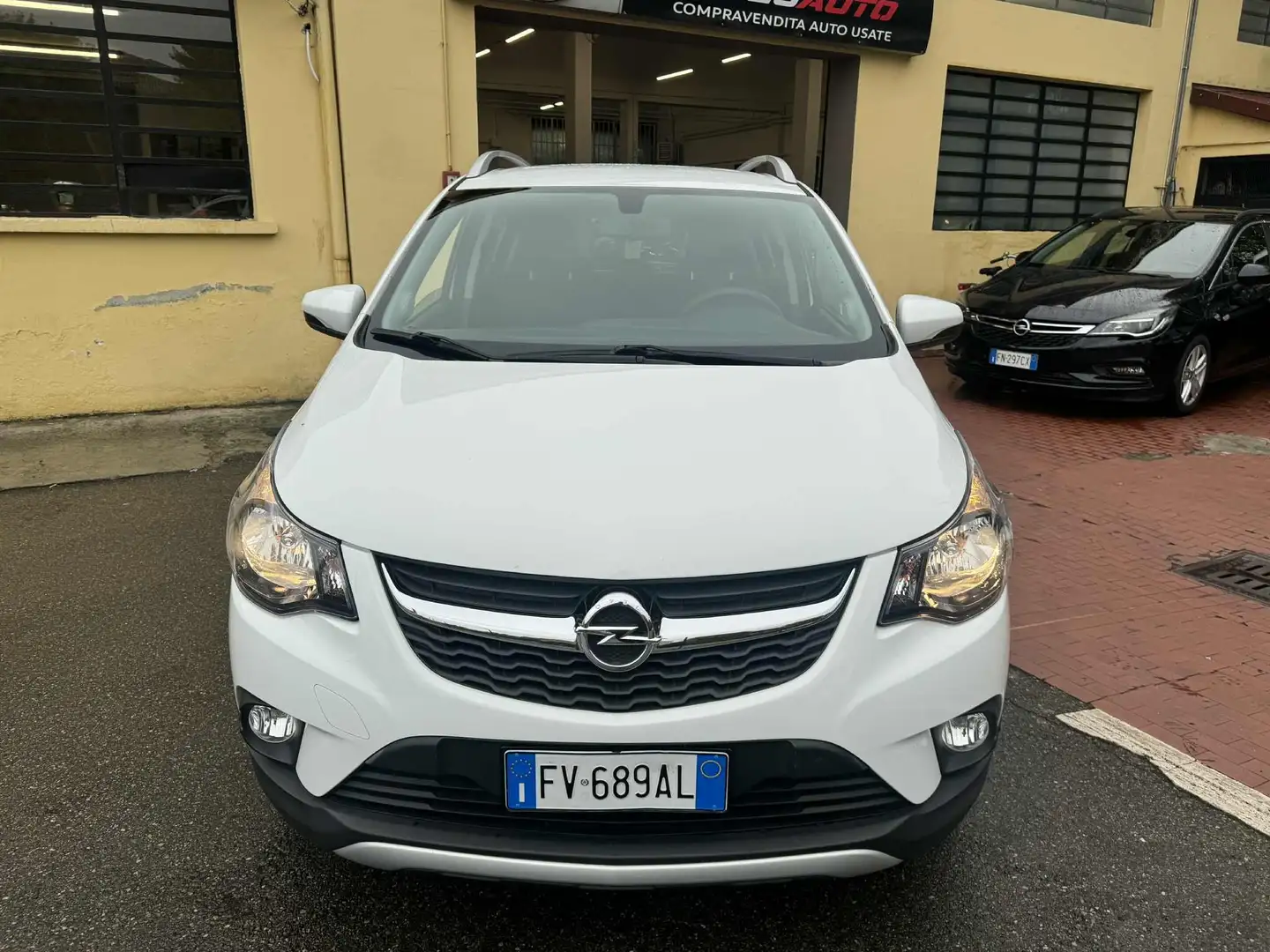 Opel Karl Karl 1.0 Rocks 73cv my19 Blanc - 2