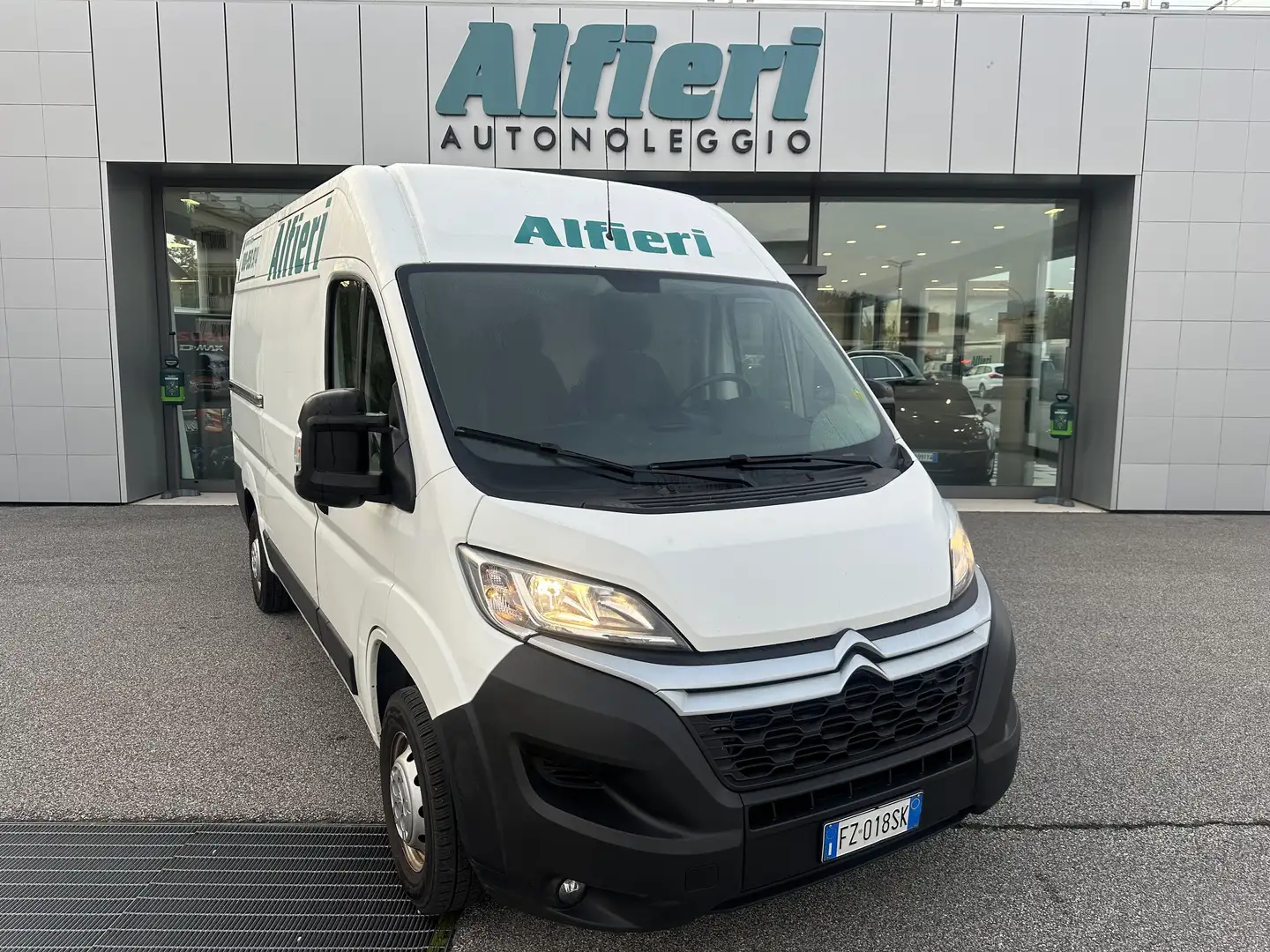 Citroen Jumper 35MH2 2.0BlueHDI 140cv Furg 3000x1780x1800 kg 1270 Bianco - 1