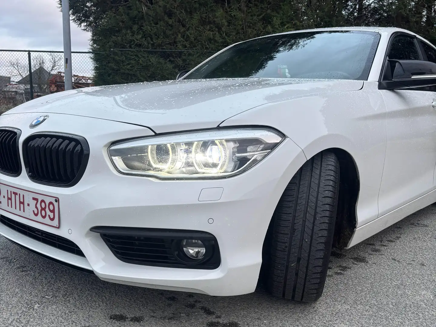 BMW 120 120i Aut. M Sport Wit - 2