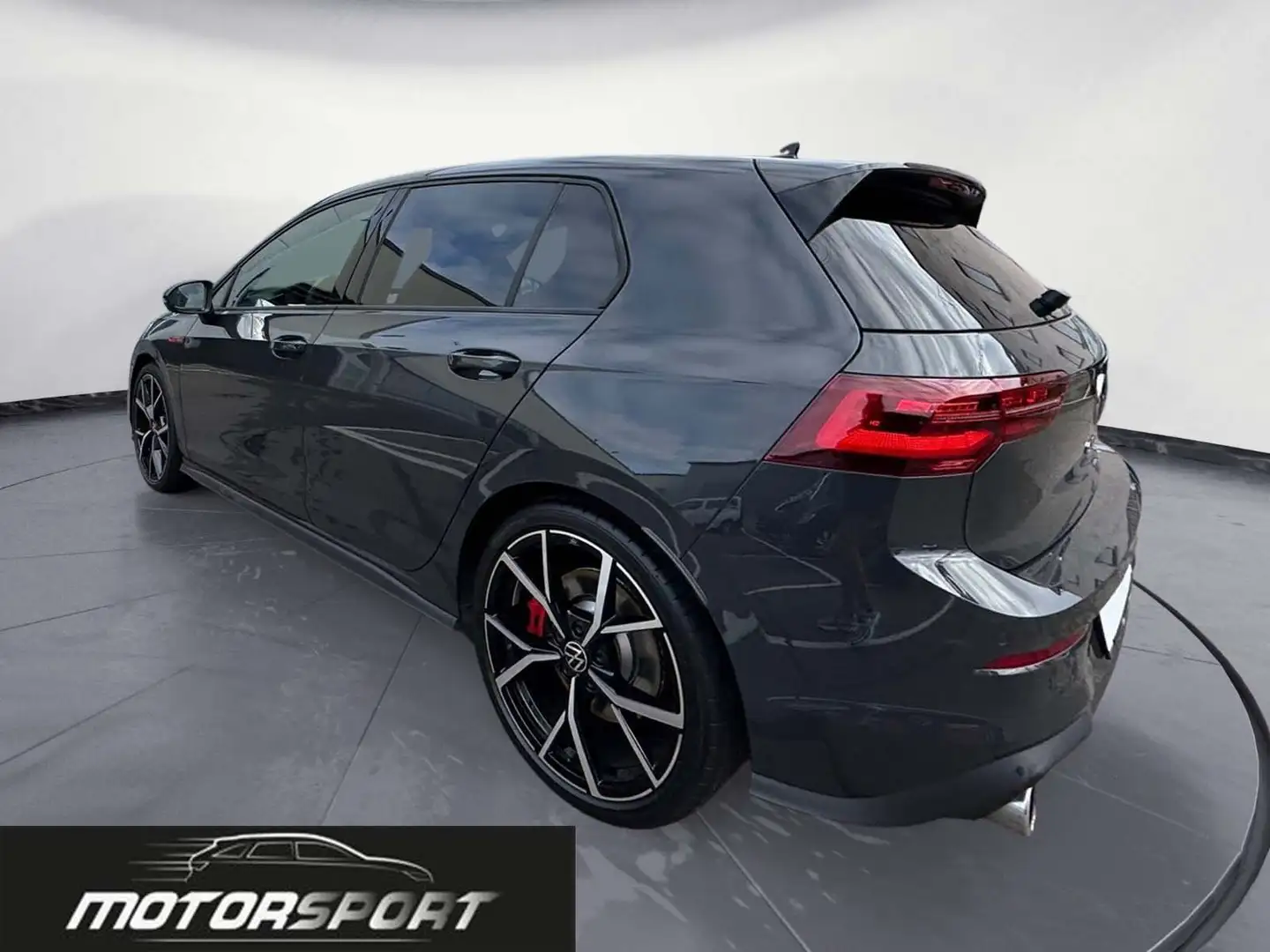 Volkswagen Golf GTI 2.0 TSI 245cv DSG 19"Estoril Pelle Tetto DCC H&K Zwart - 2