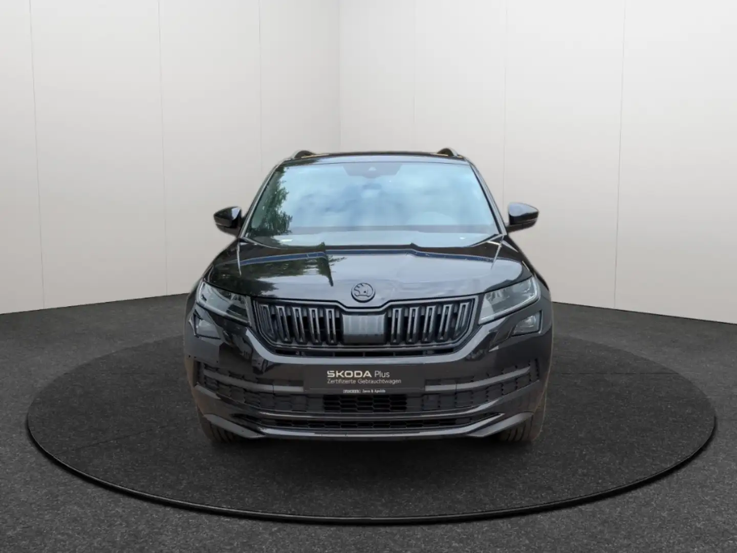 Skoda Kodiaq 2.0TDI DSG Sportline LED AHK STHZ Navi Rear View C Schwarz - 2