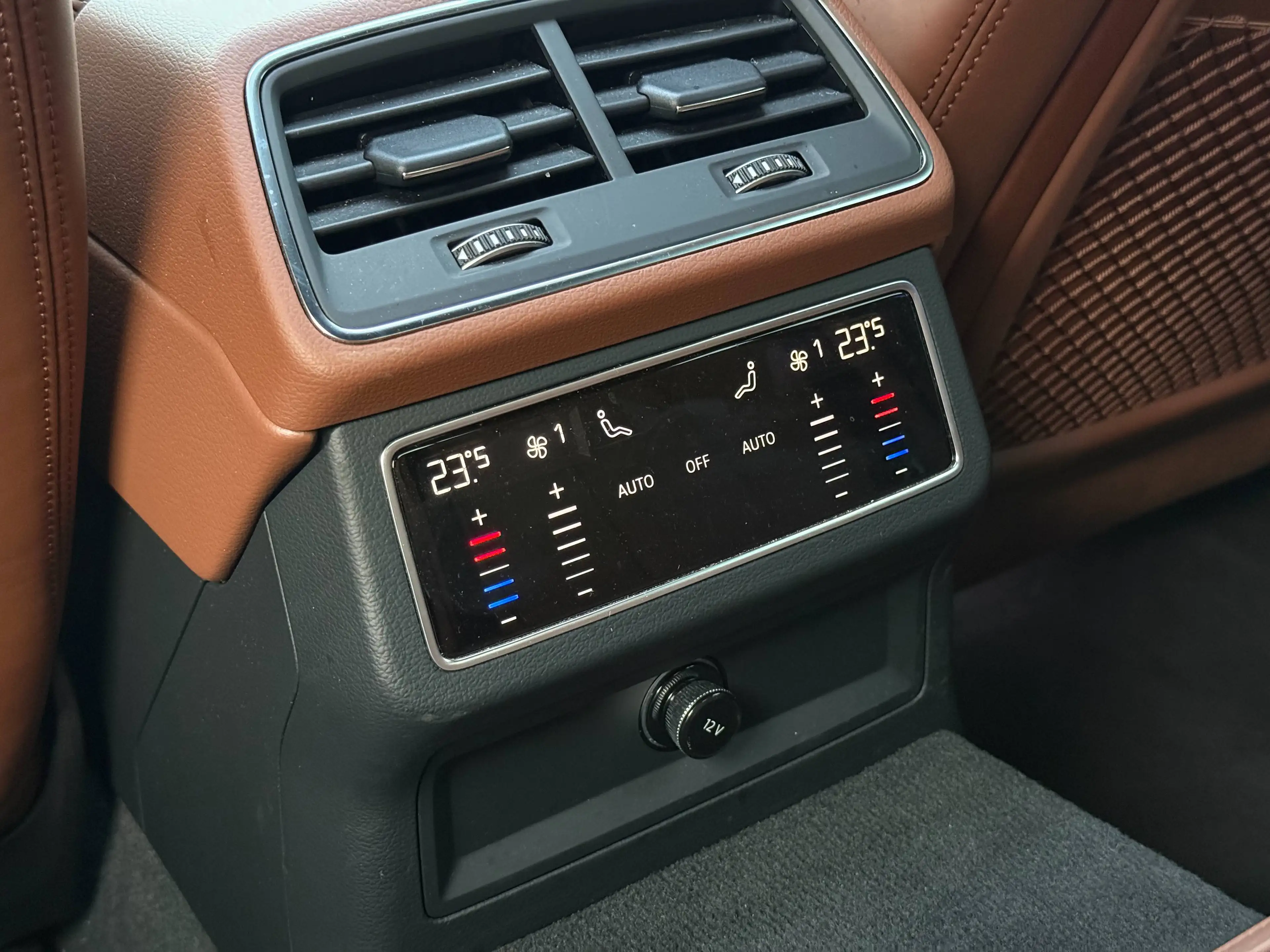 Audi A7 50 TFSIe Quattro S-LINE *MATRIX*Pano*HUD*B&O* — photo 28