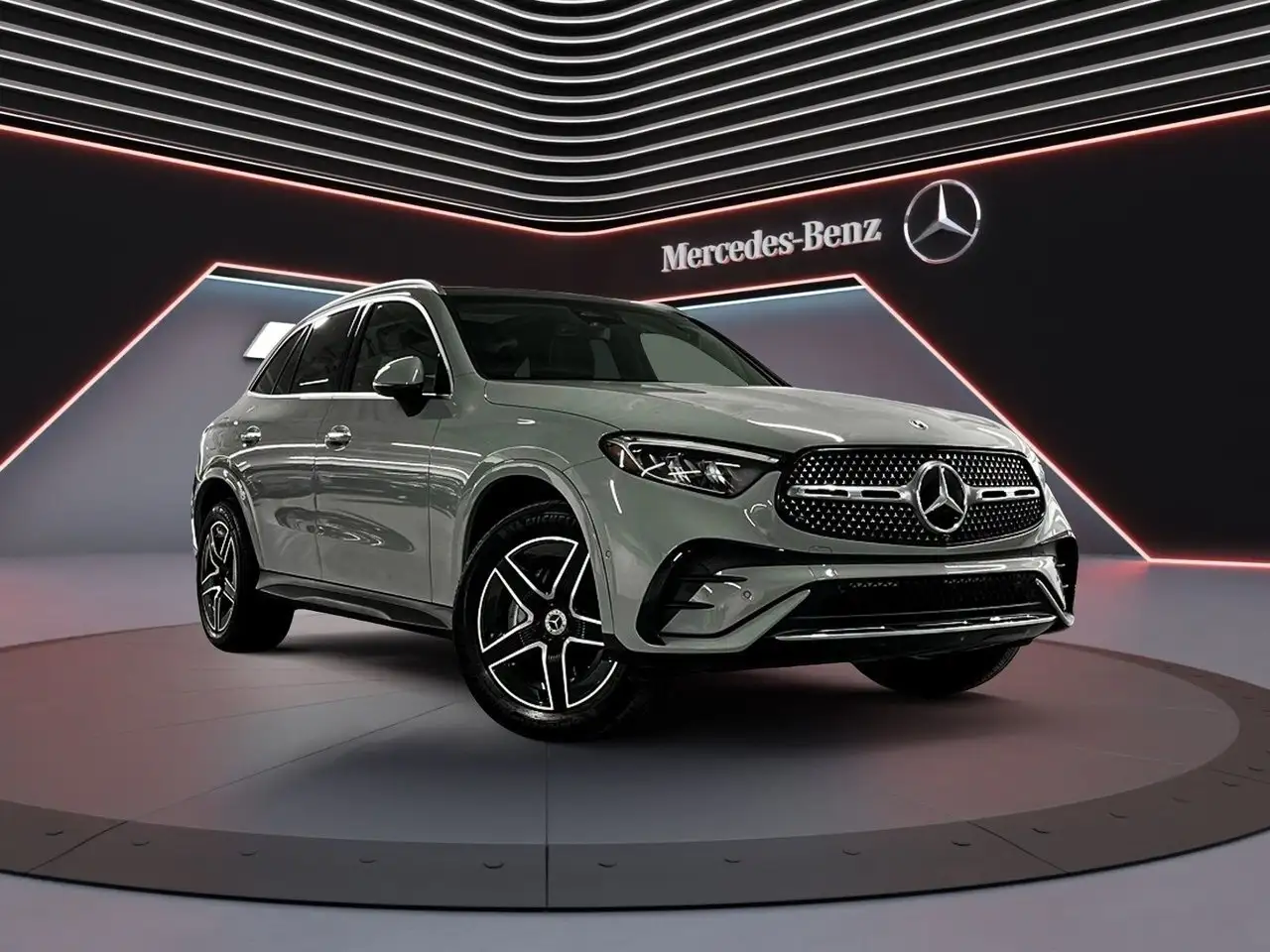 Mercedes-Benz GLC снимка Mercedes-Benz GLC