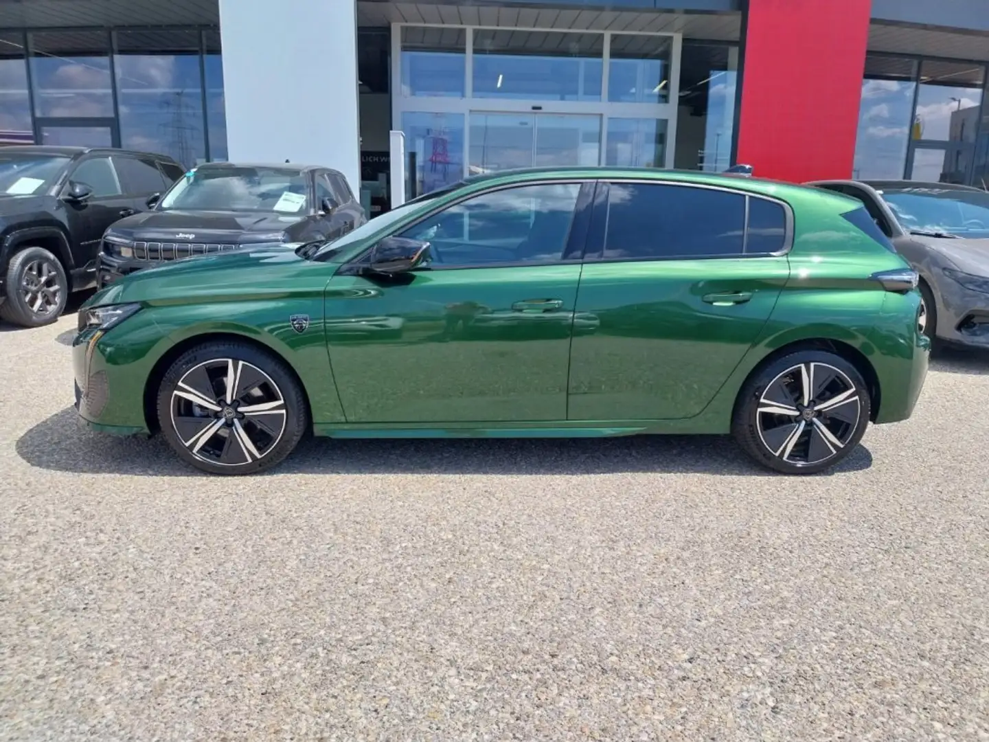 Peugeot 308 GT Hybrid 136 e-DCS6 Grün - 2