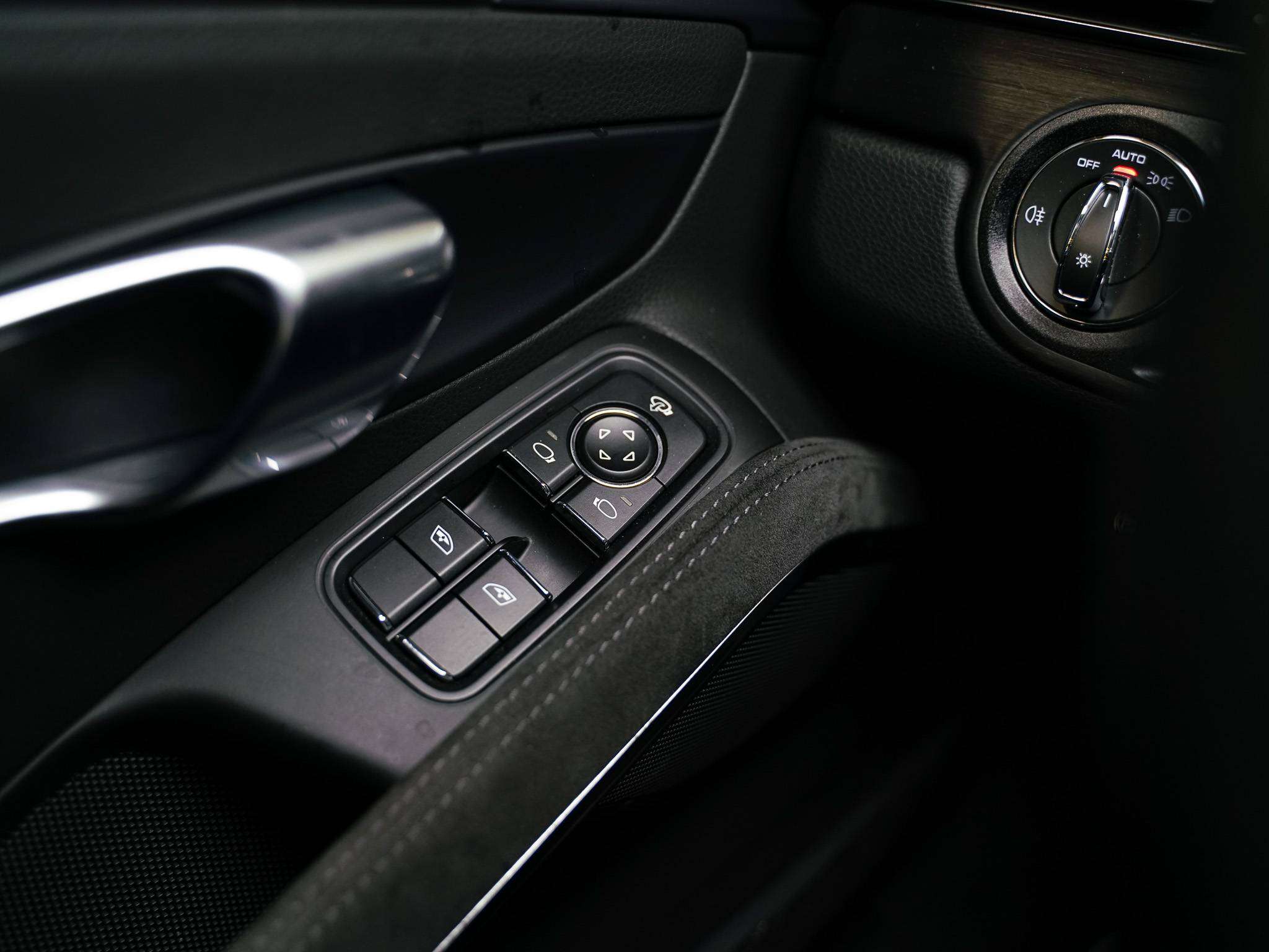 used 2019 Porsche 911 car, priced at $152,900