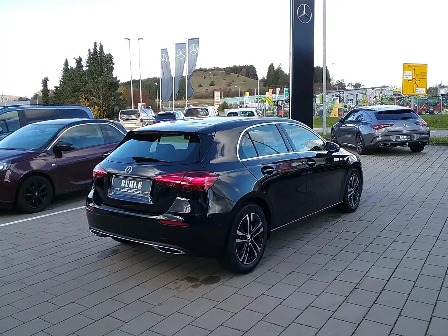 Mercedes-Benz A 180 PROGRESSIVE ADVANCED+MBUX NAVI+LED+KAMERA+WINTER-P Noir - 2