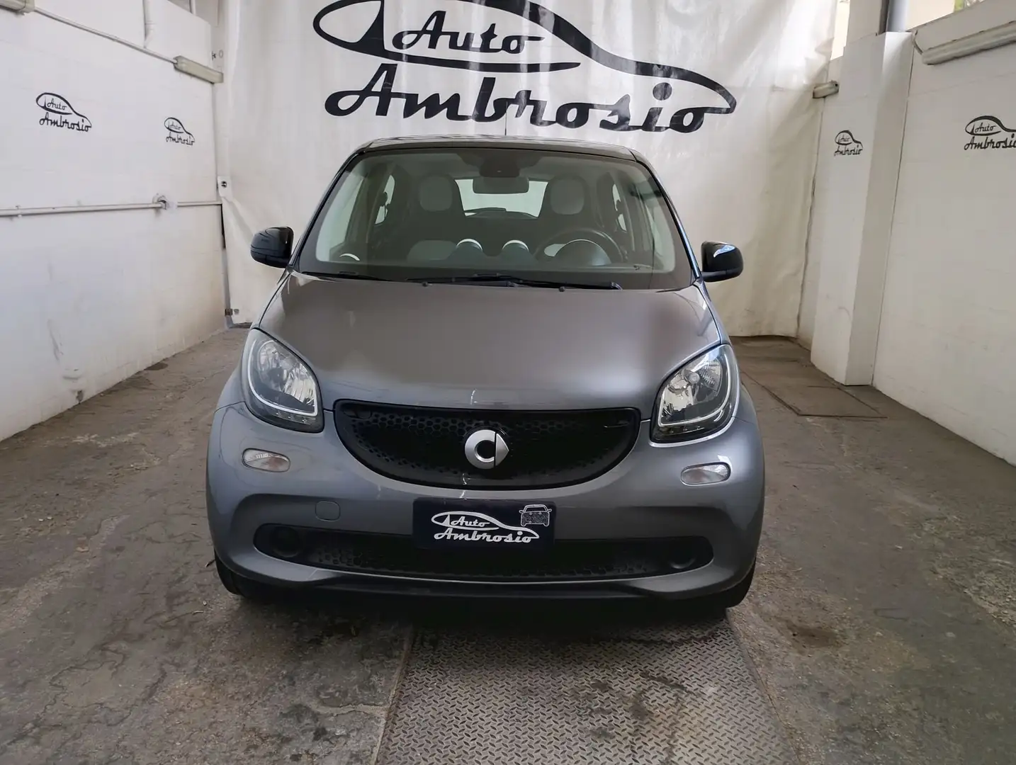 smart forFour forfour 70 1.0 Passion TUA DA 129,00 AL MESE Grigio - 2