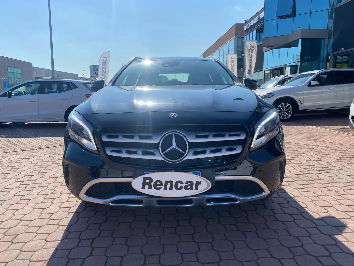 Mercedes-Benz GLA 200 GLA-X156 2017 d Sport auto Zwart - 2