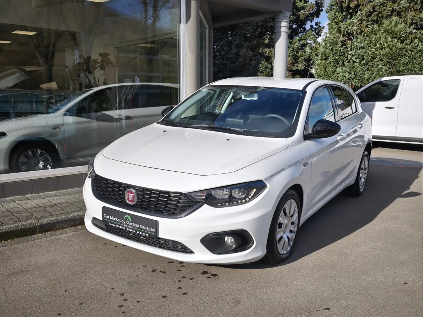 Fiat Tipo S-Design 1.6 MjT Blanc - 1