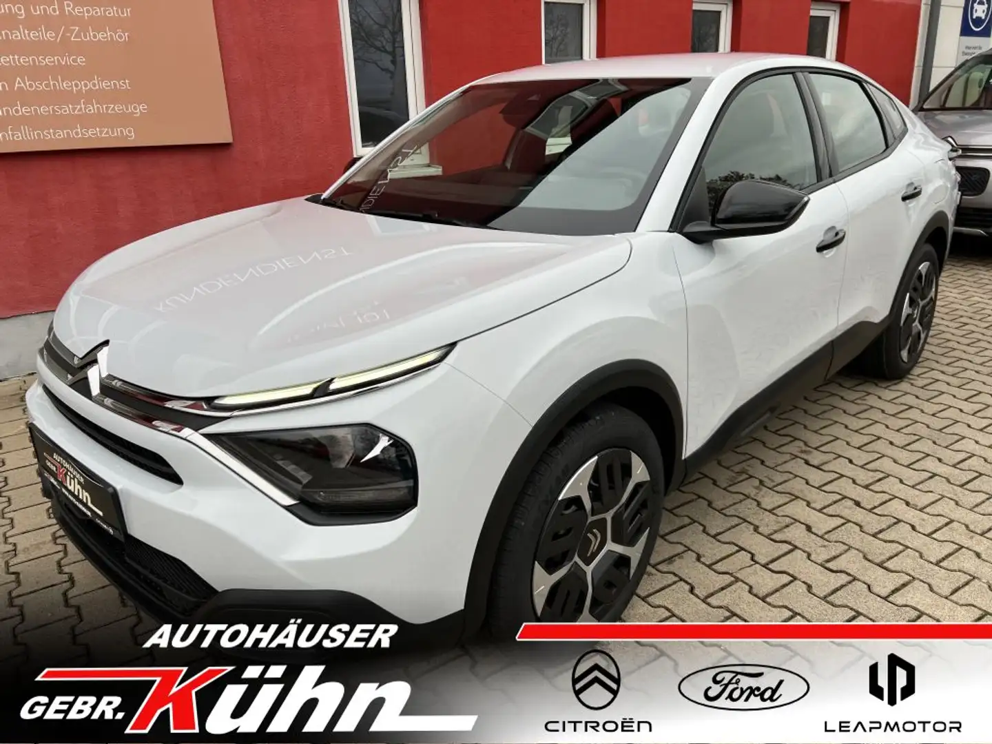 Citroen C4 X PureTech 100 Stop&Start YOU Weiß - 1