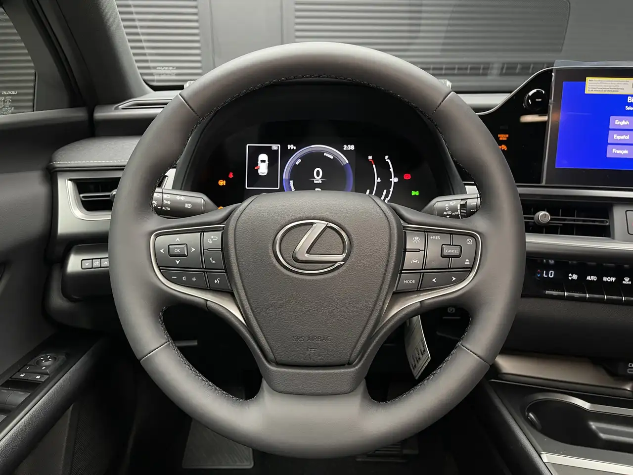Lexus UX снимка Lexus UX