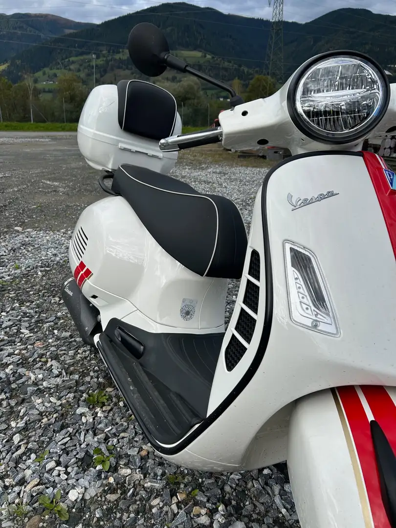 Vespa GTS Super 300 Vespa GTS 300 ABS mit Sportauspuff Fehér - 2