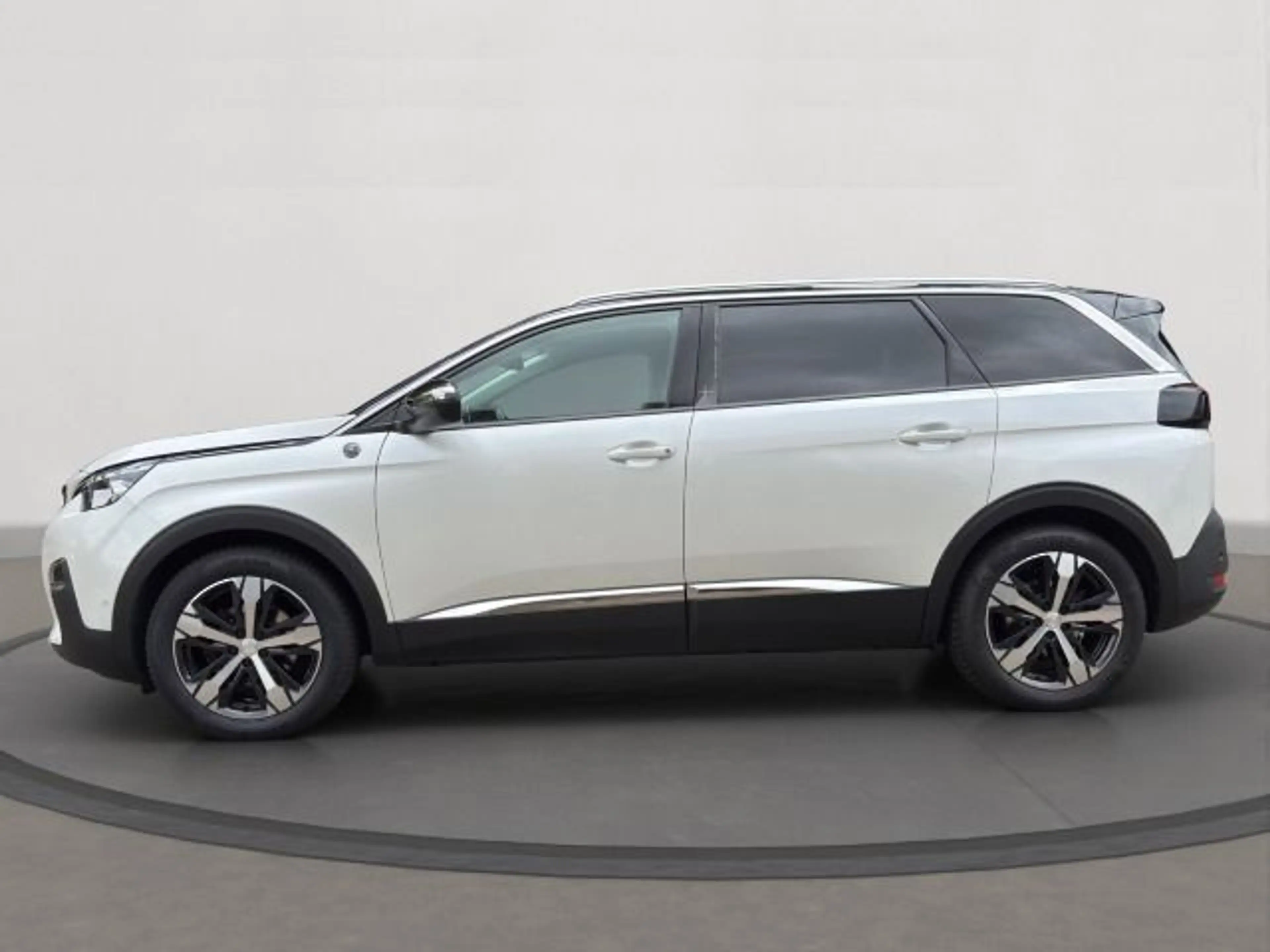 Peugeot 5008 1.5 130 CROSSWAY *7-SITZ*LED*MASS-SITZ*AHK* — photo 2