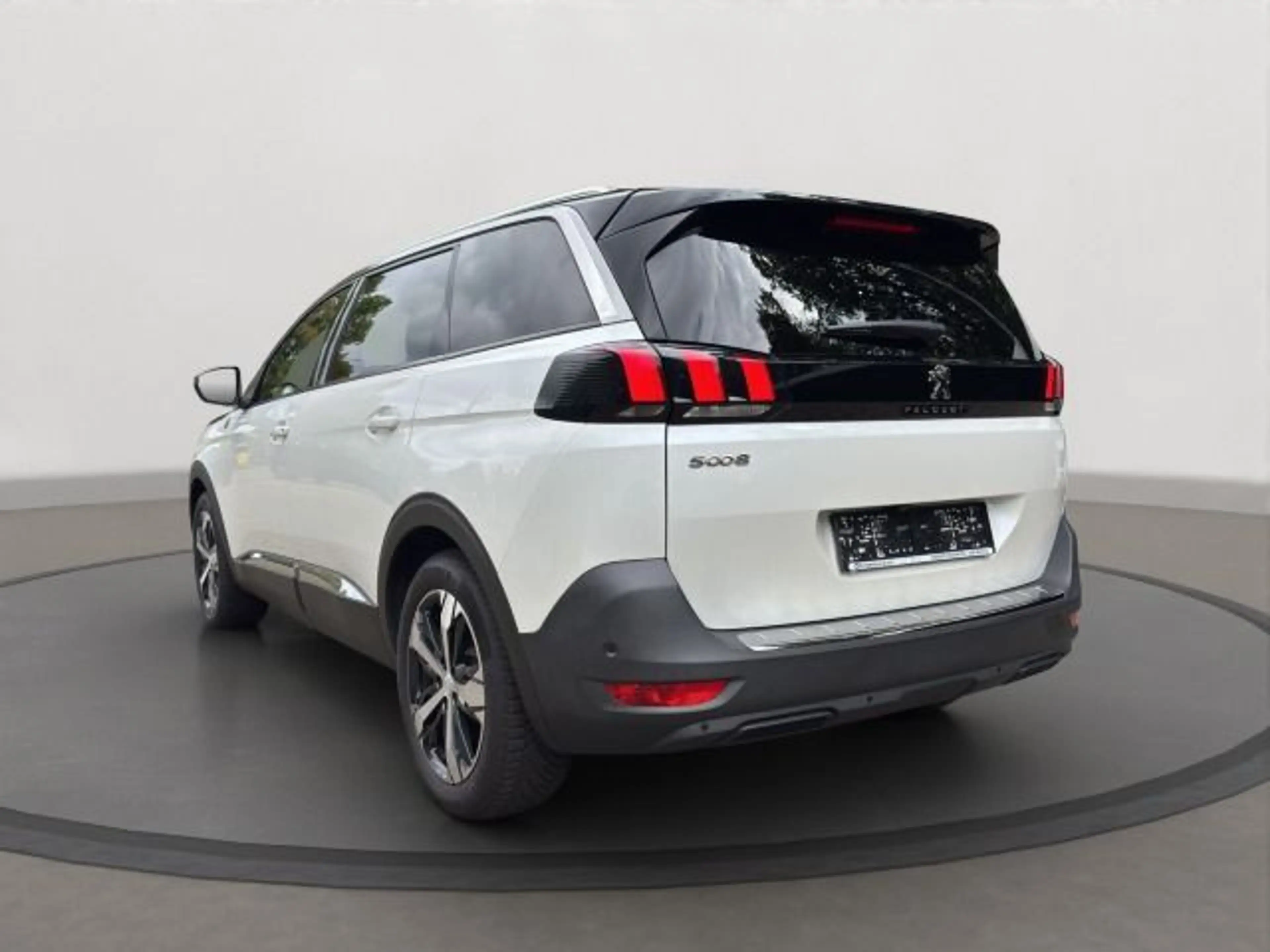 Peugeot 5008 1.5 130 CROSSWAY *7-SITZ*LED*MASS-SITZ*AHK* — photo 3