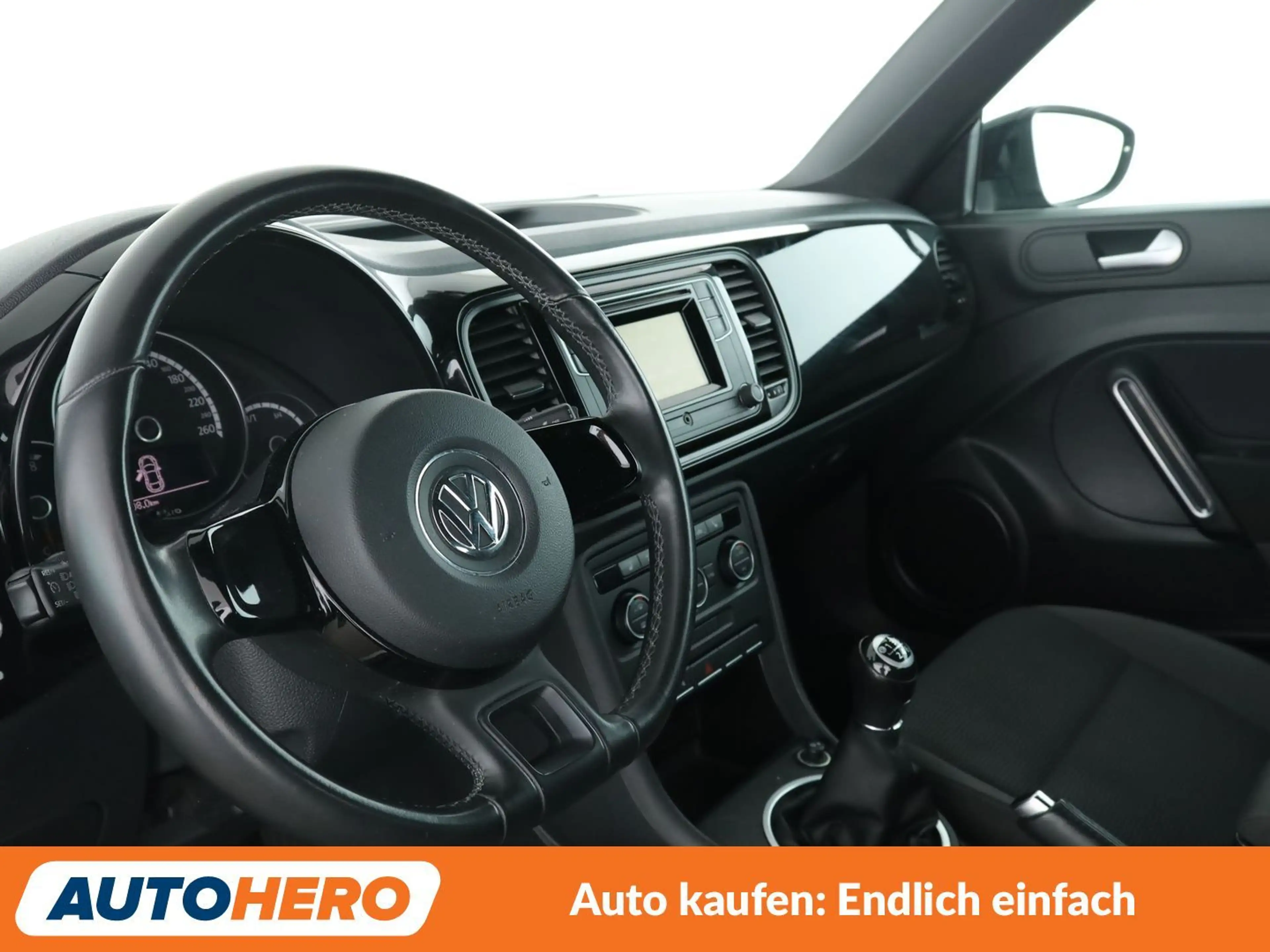 Volkswagen Beetle 1.2 TSI BMT*TEMPO*PDC*SHZ* — photo 11