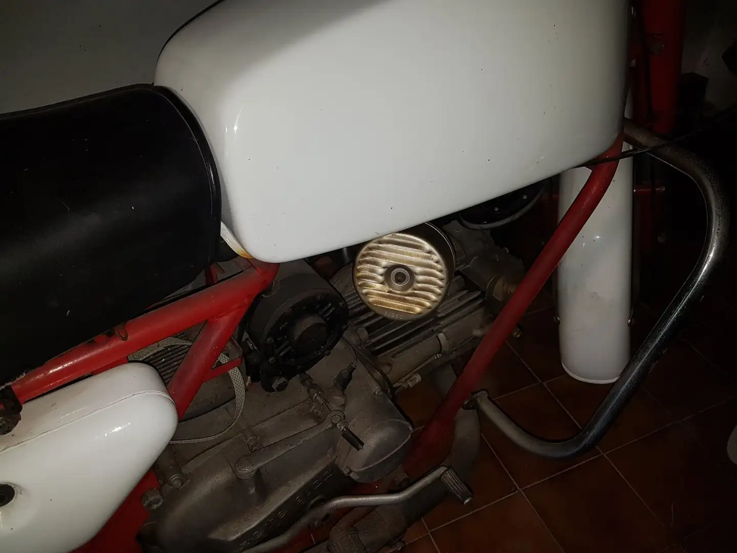 Moto Guzzi Nuovo Falcone C Weiß - 2