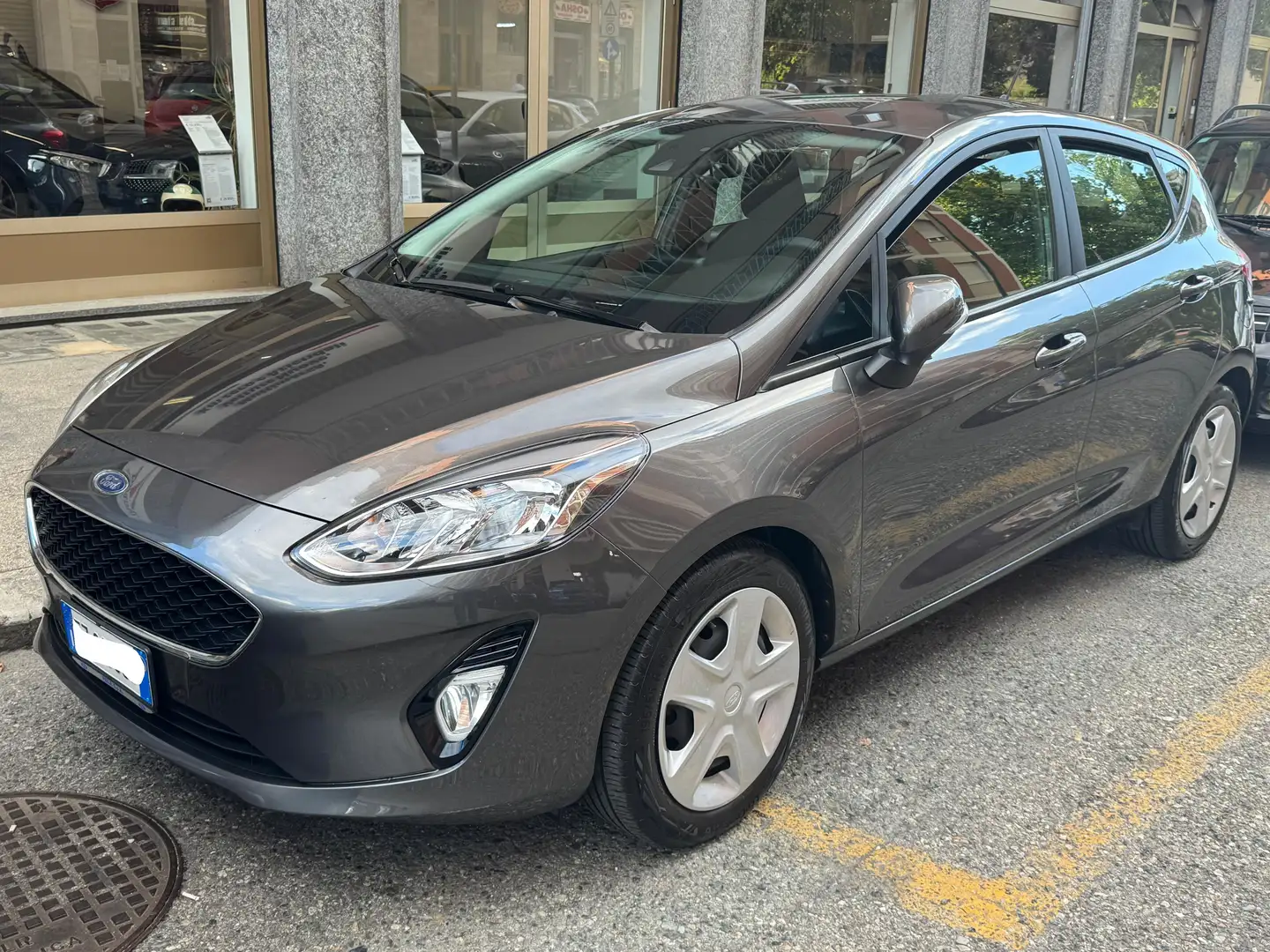 Ford Fiesta VII 2017 5p 5p 1.1 Titanium Gpl s/Unico Propriet Gris - 1