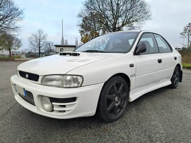 Subaru Impreza Impreza Berlina 2.0 turbo WRX 4wd LHD WRC AUTO