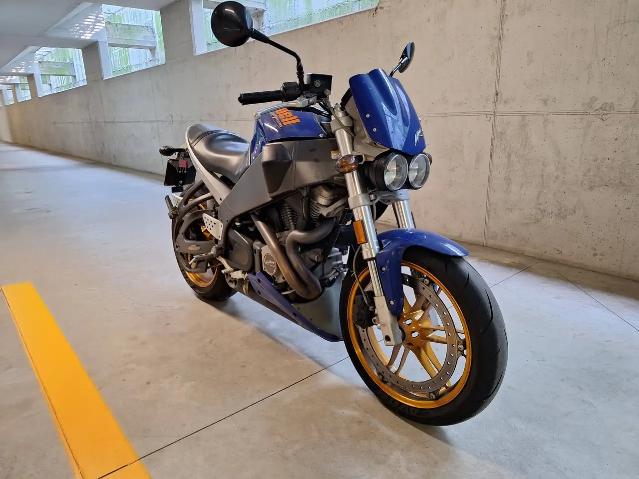 Buell XB 12