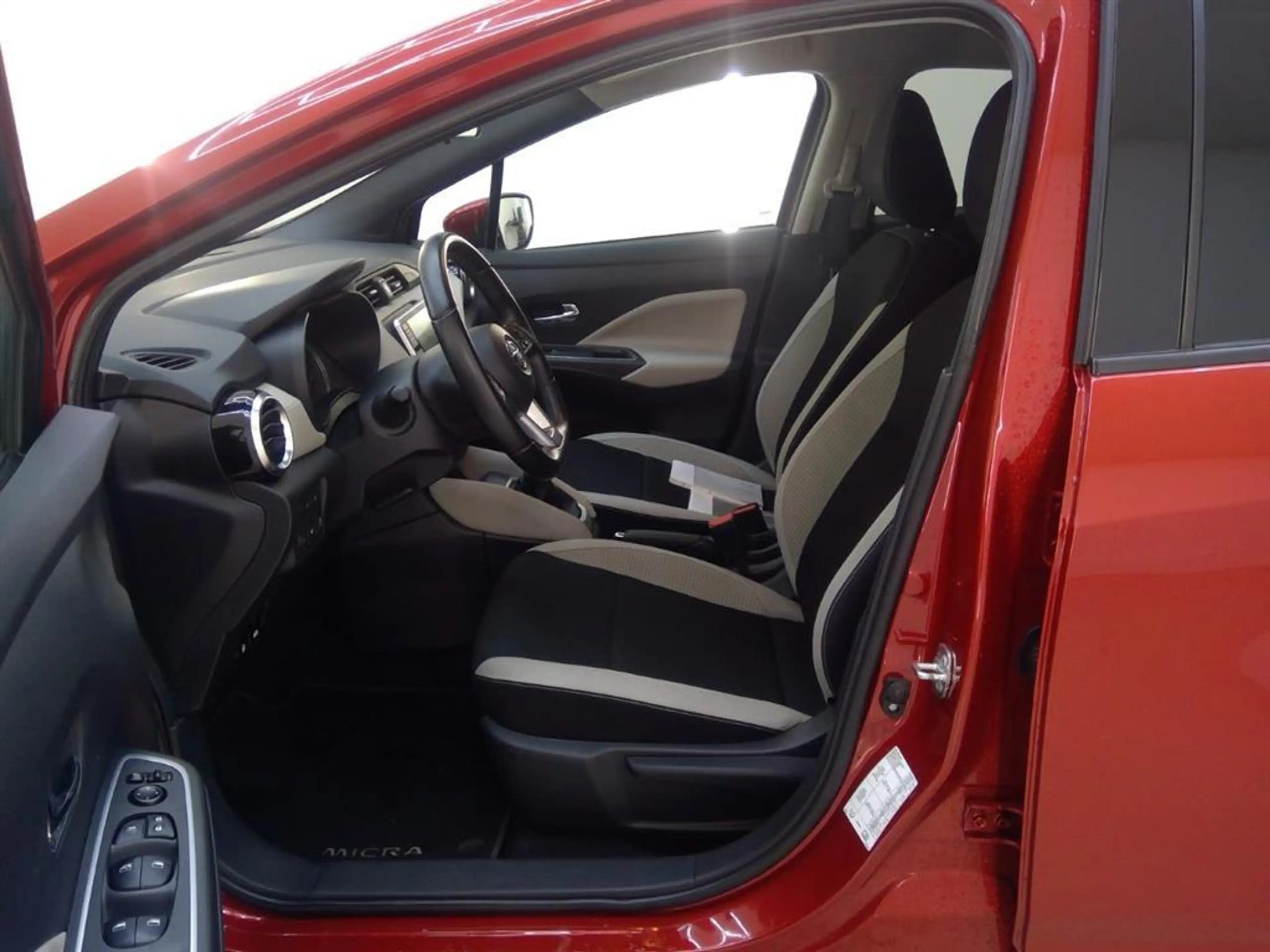 Nissan Micra 1.0 IG-T Tekna | Trekhaak | Navigatie | BOSE Audio — photo 8