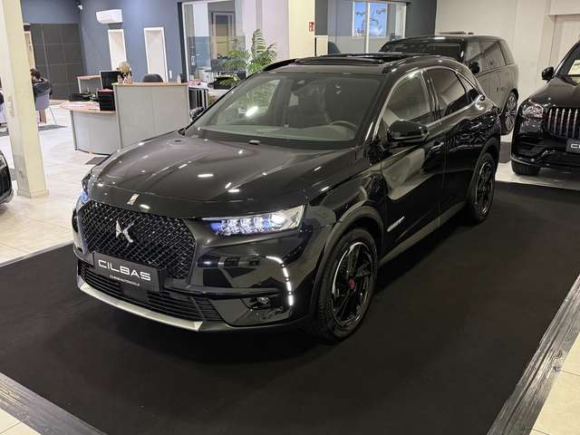 Imagine DS Automobiles DS 7 Crossback DS 7 Crossback E-Tense 4x4 Performance Line +
