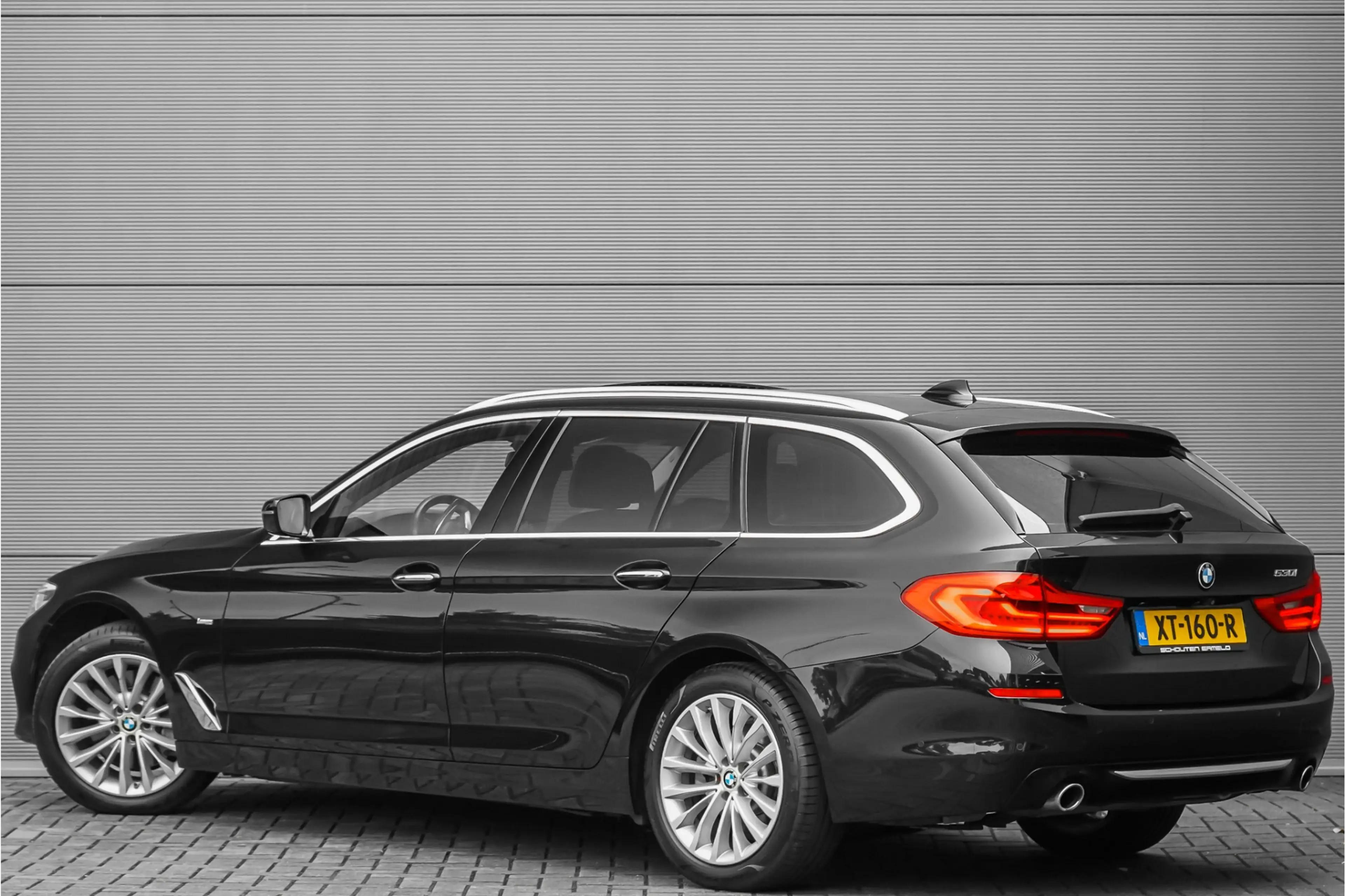 BMW 530 5-serie Touring 530i High Executive Luxury Pano Ca — photo 12