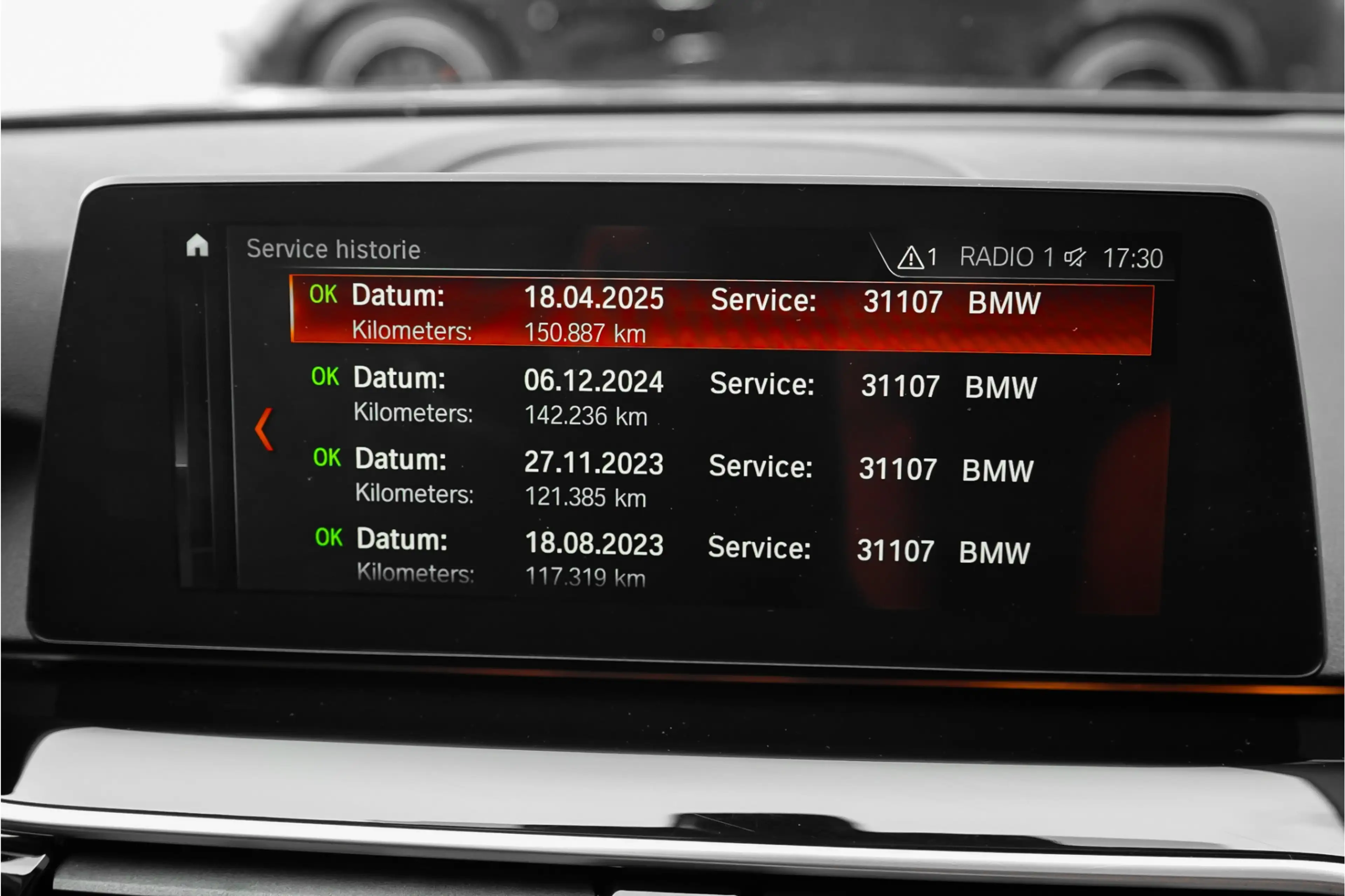 BMW 530 5-serie Touring 530i High Executive Luxury Pano Ca — photo 33