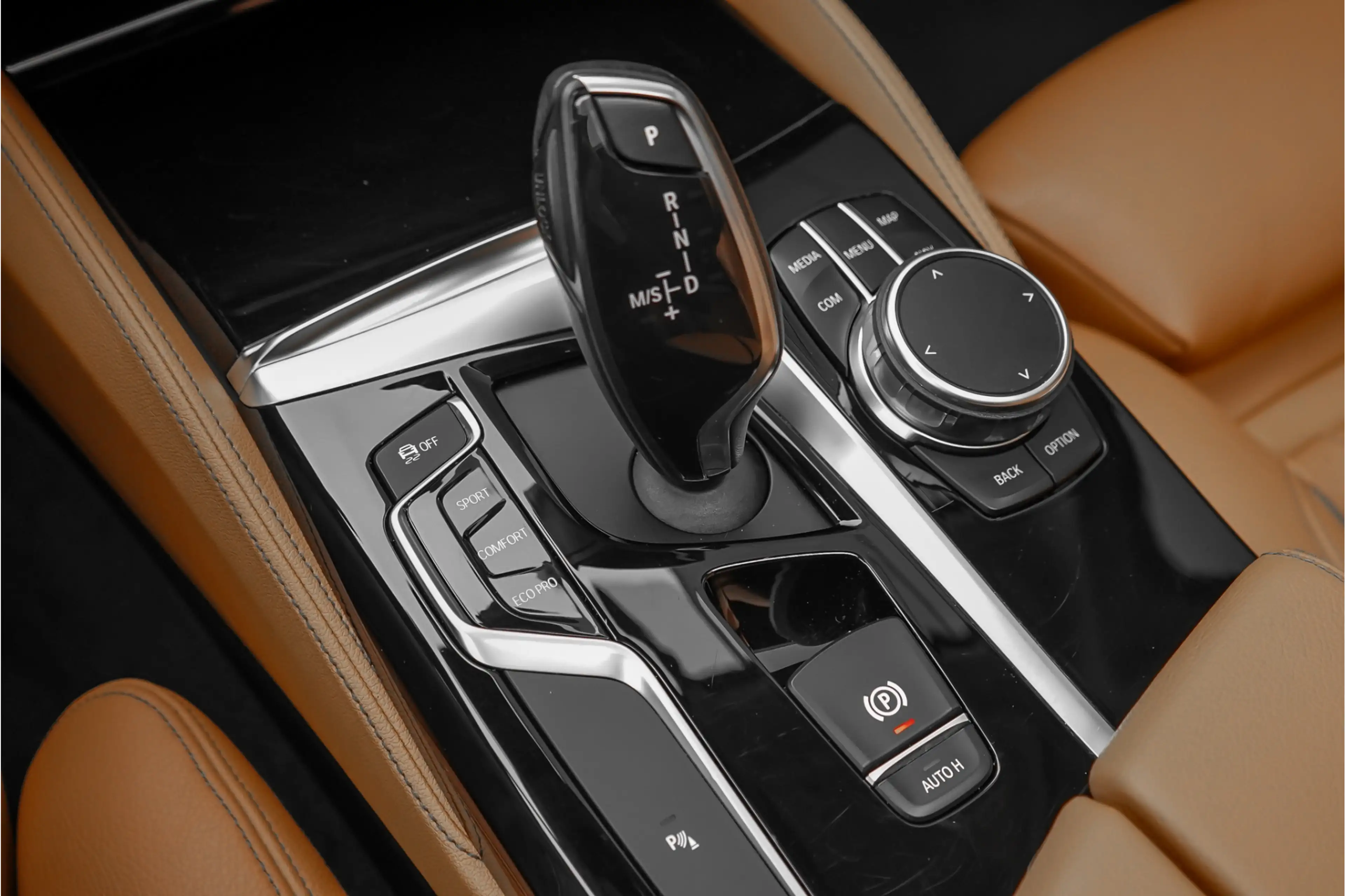 BMW 530 5-serie Touring 530i High Executive Luxury Pano Ca — photo 37