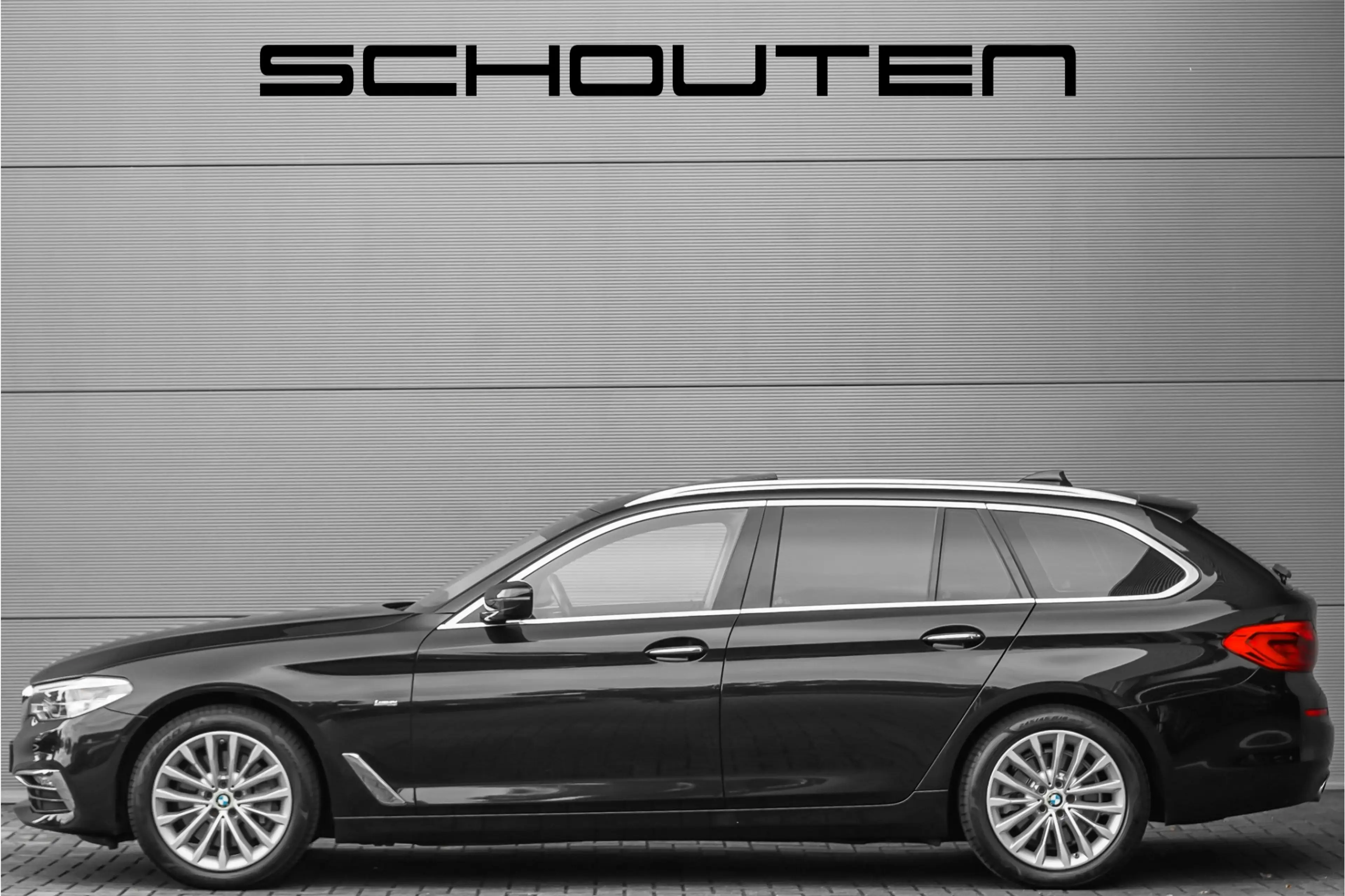 BMW 530 5-serie Touring 530i High Executive Luxury Pano Ca — photo 11