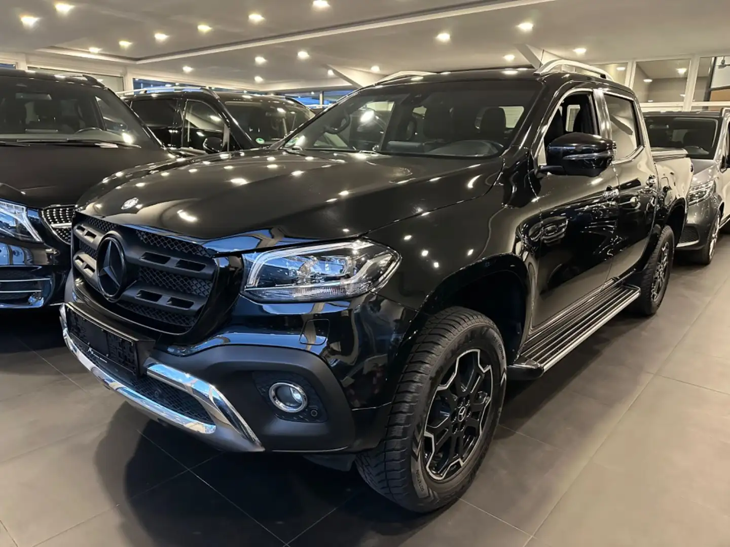 Mercedes-Benz X 350 d*3.0 V6*4Matic*Edition*Leder*LED*360° Kam Чорний - 1