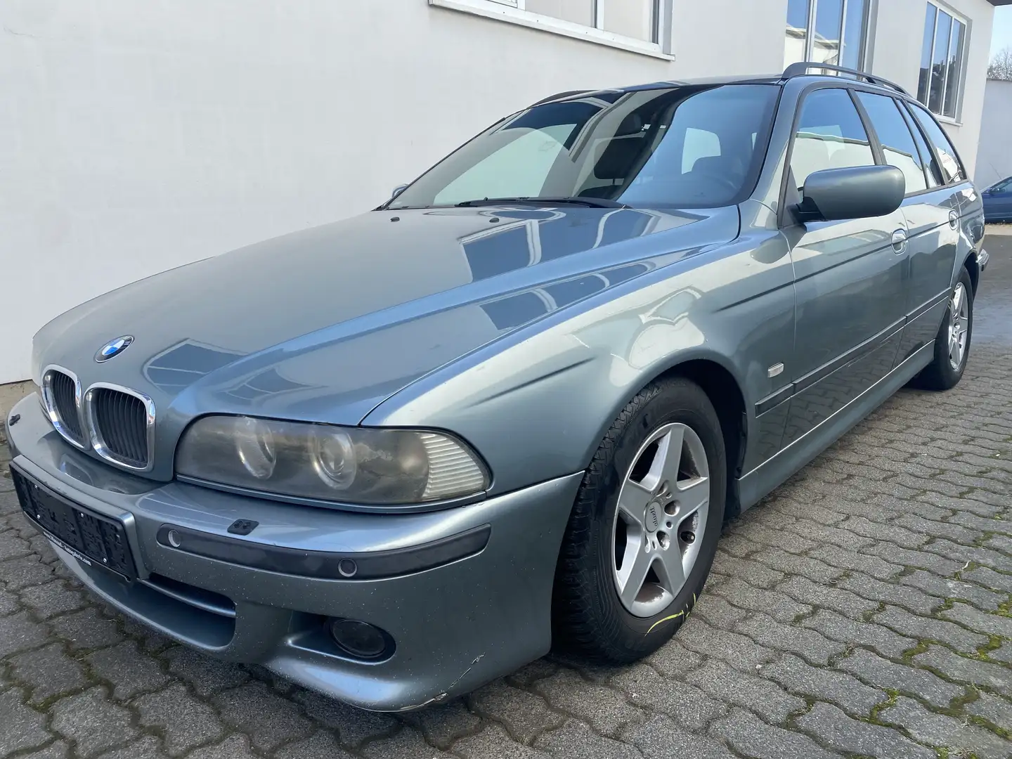 BMW 525 BMW 525d touring E39 Edition Sport Paket/Leder/GSD Grün - 1