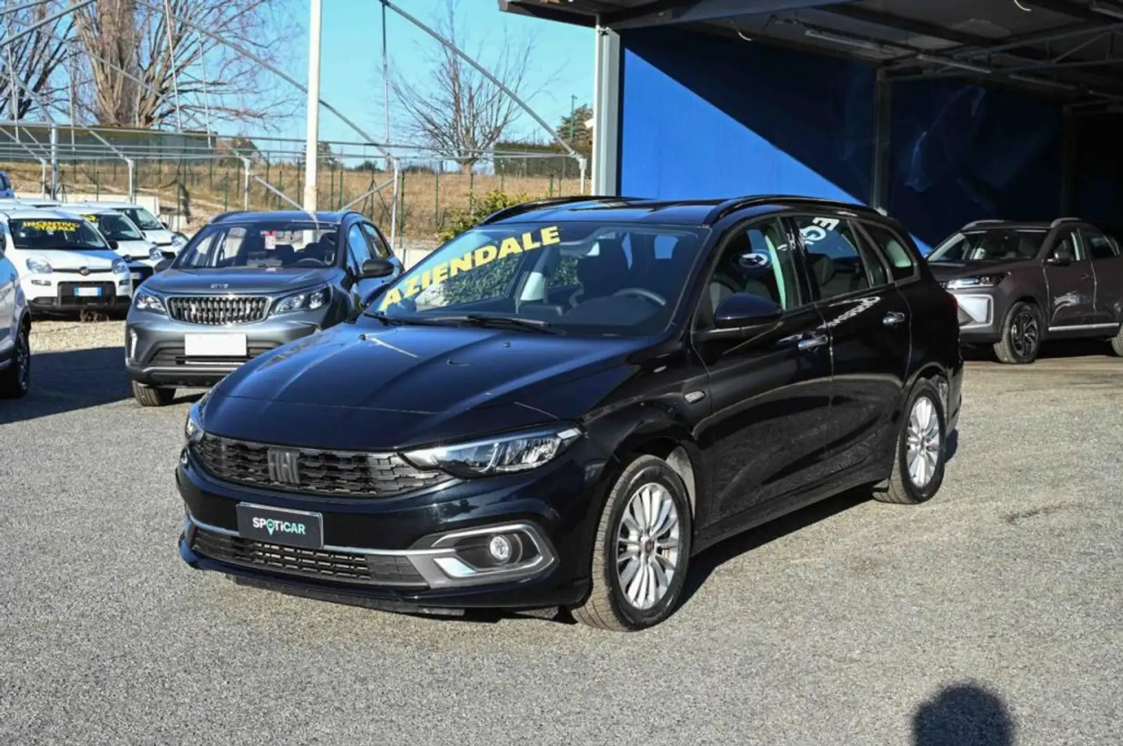 Fiat Tipo SW 1.6 Mjt 130cv Life Černá - 1