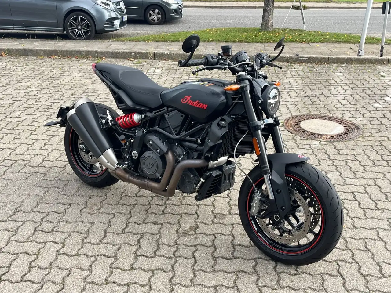 Indian FTR 1200