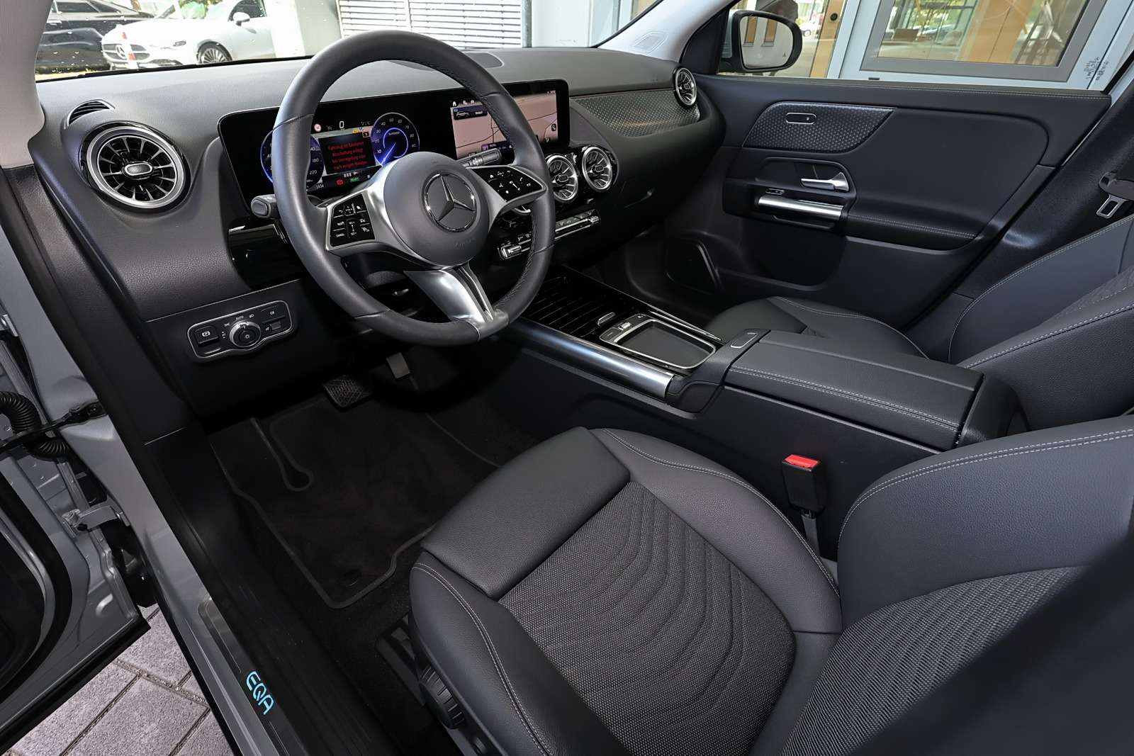 Mercedes-Benz EQA