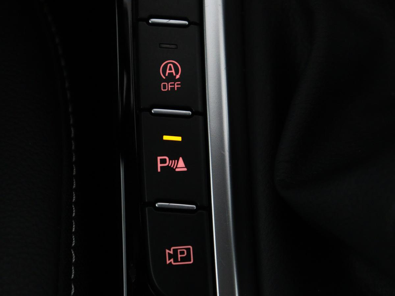 Kia Ceed / cee'd 1.5 T-GDi GT-Line | Panoramadak | Trekhaak | Stuur — photo 29