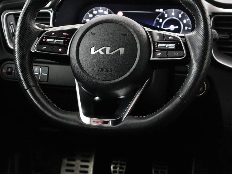 Kia Ceed / cee'd 1.5 T-GDi GT-Line | Panoramadak | Trekhaak | Stuur — photo 10