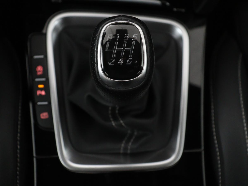Kia Ceed / cee'd 1.5 T-GDi GT-Line | Panoramadak | Trekhaak | Stuur — photo 21