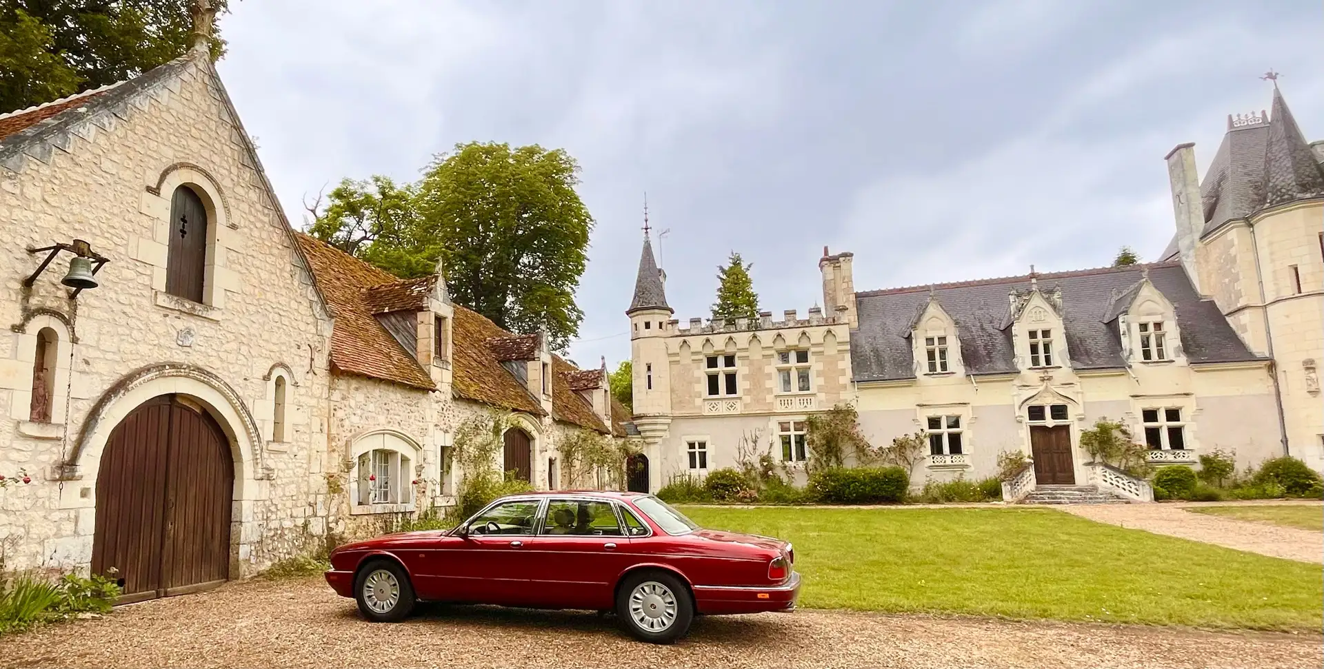 Daimler Six 2nd Hand, Swiss Origine, 48000kms Piros - 2