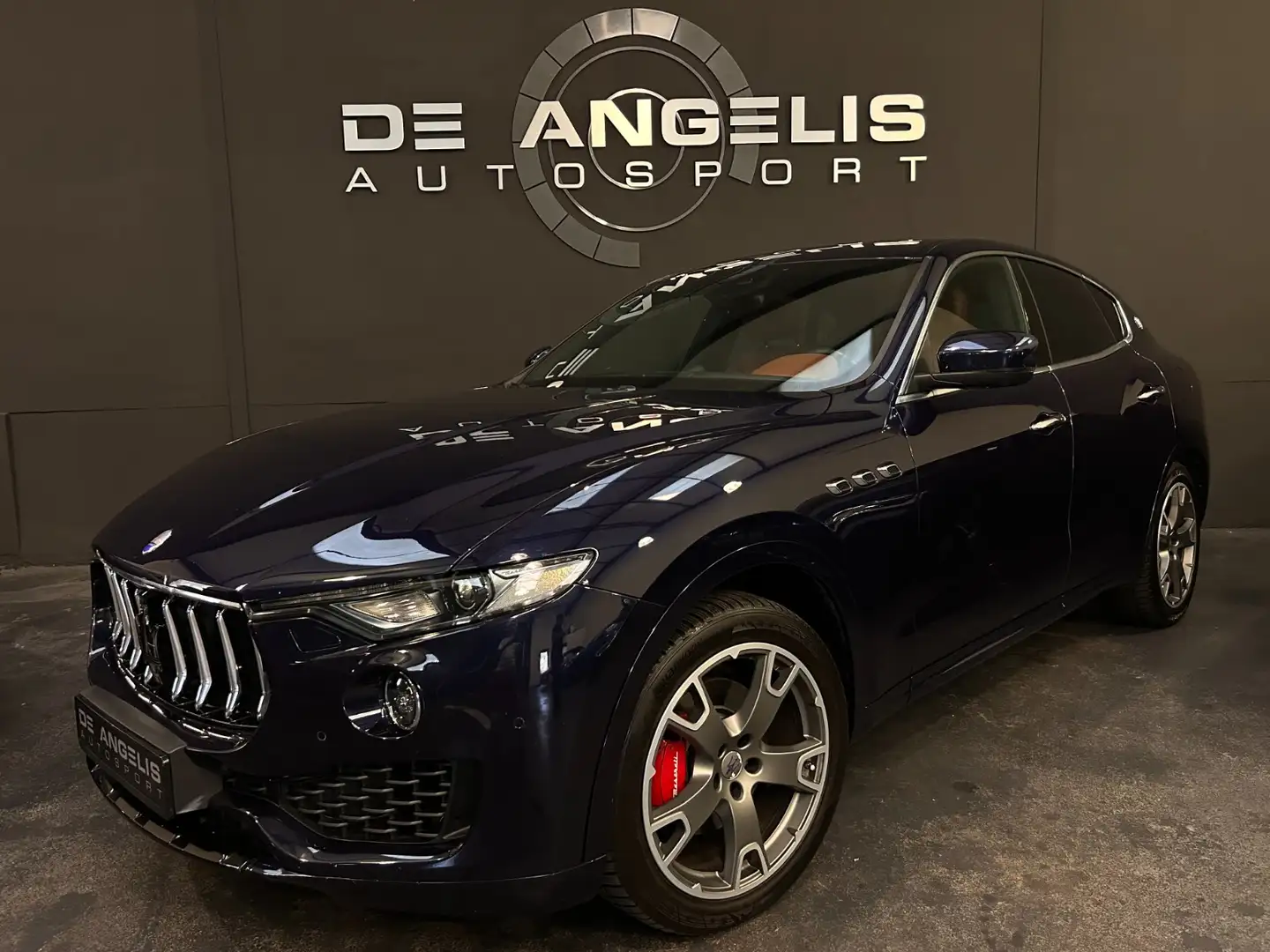 Maserati Levante GranLusso Bleu - 1