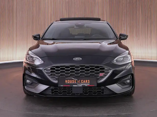 Ford Focus view 5