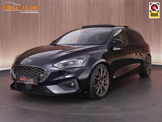 Ford Focus main image