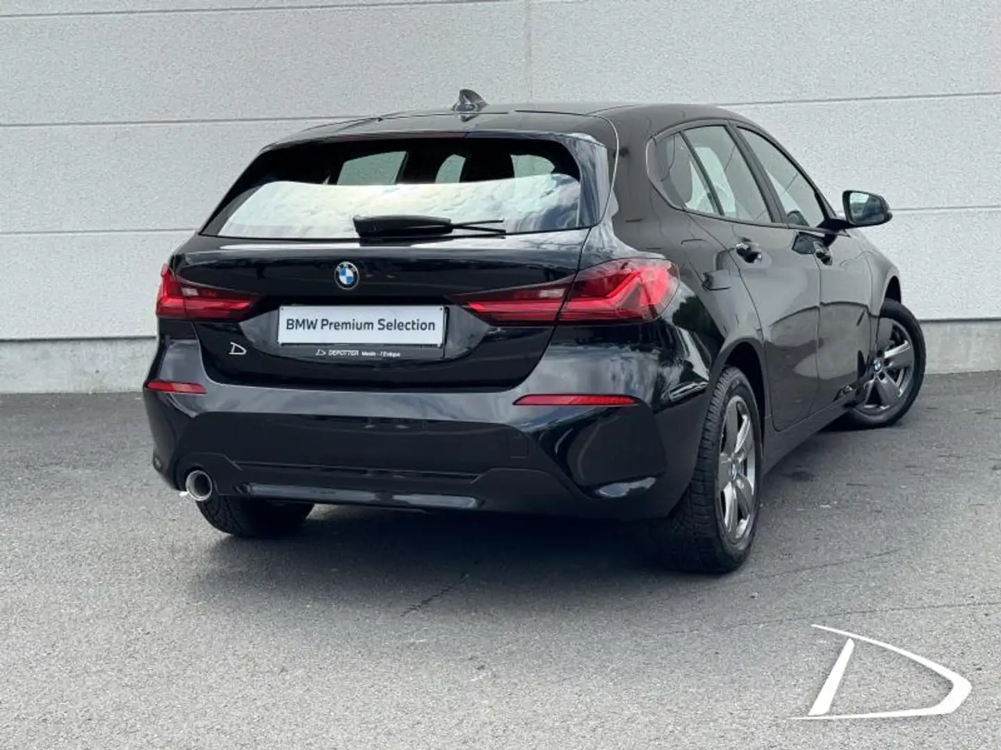 BMW 116 Hatch Zwart - 2