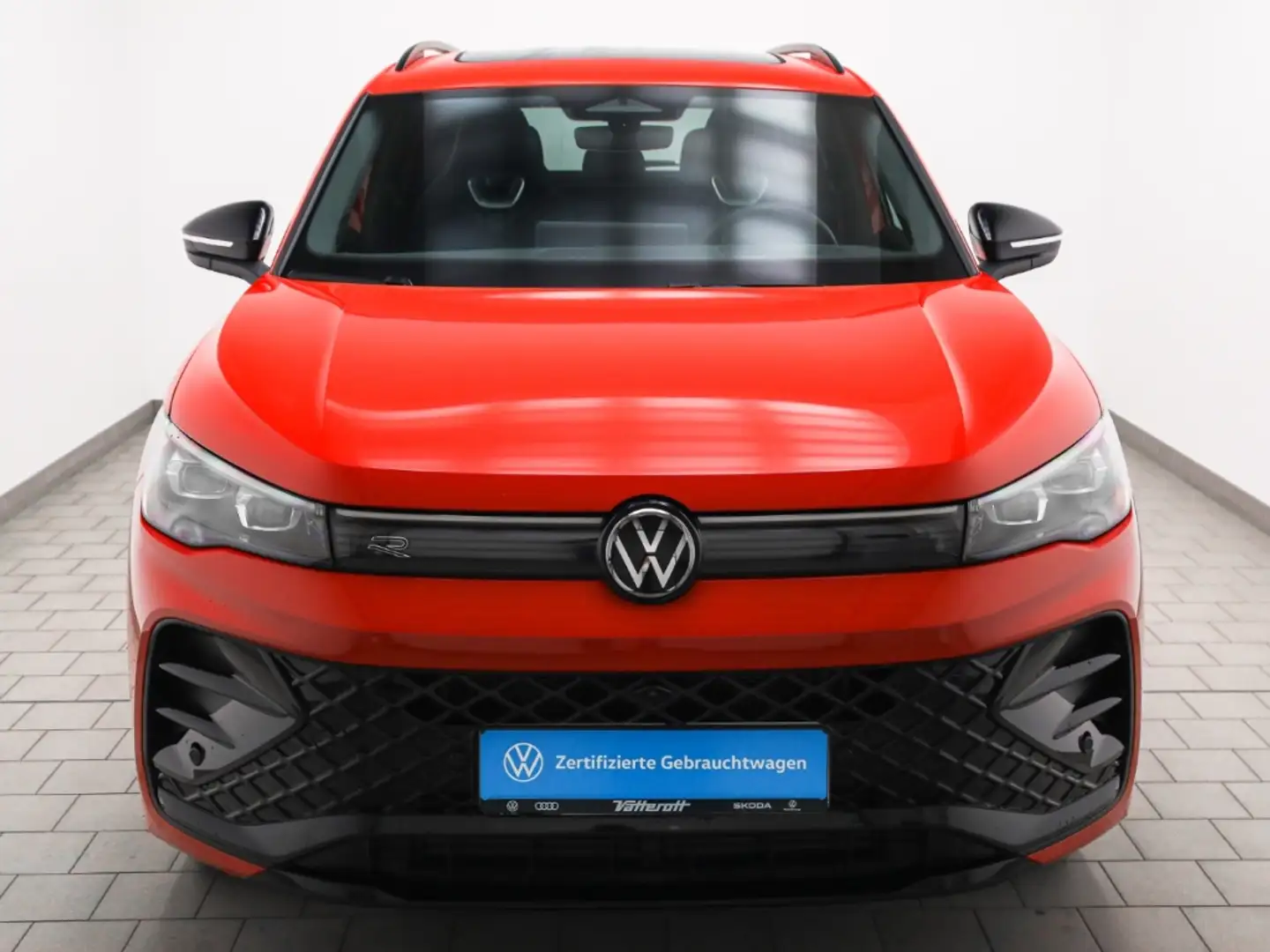 Volkswagen Tiguan R-Line 2.0 TDI 4M DSG AHK Panodach HD-Matrix Navi Rot - 2