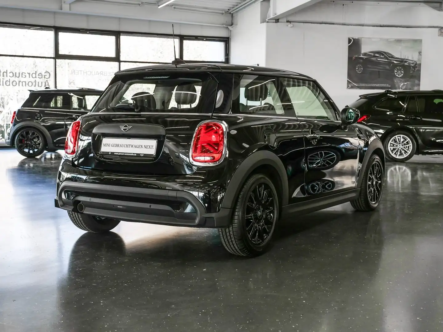 MINI One Classic Trim Nav LED Komfzg PDChi Klima Noir - 2