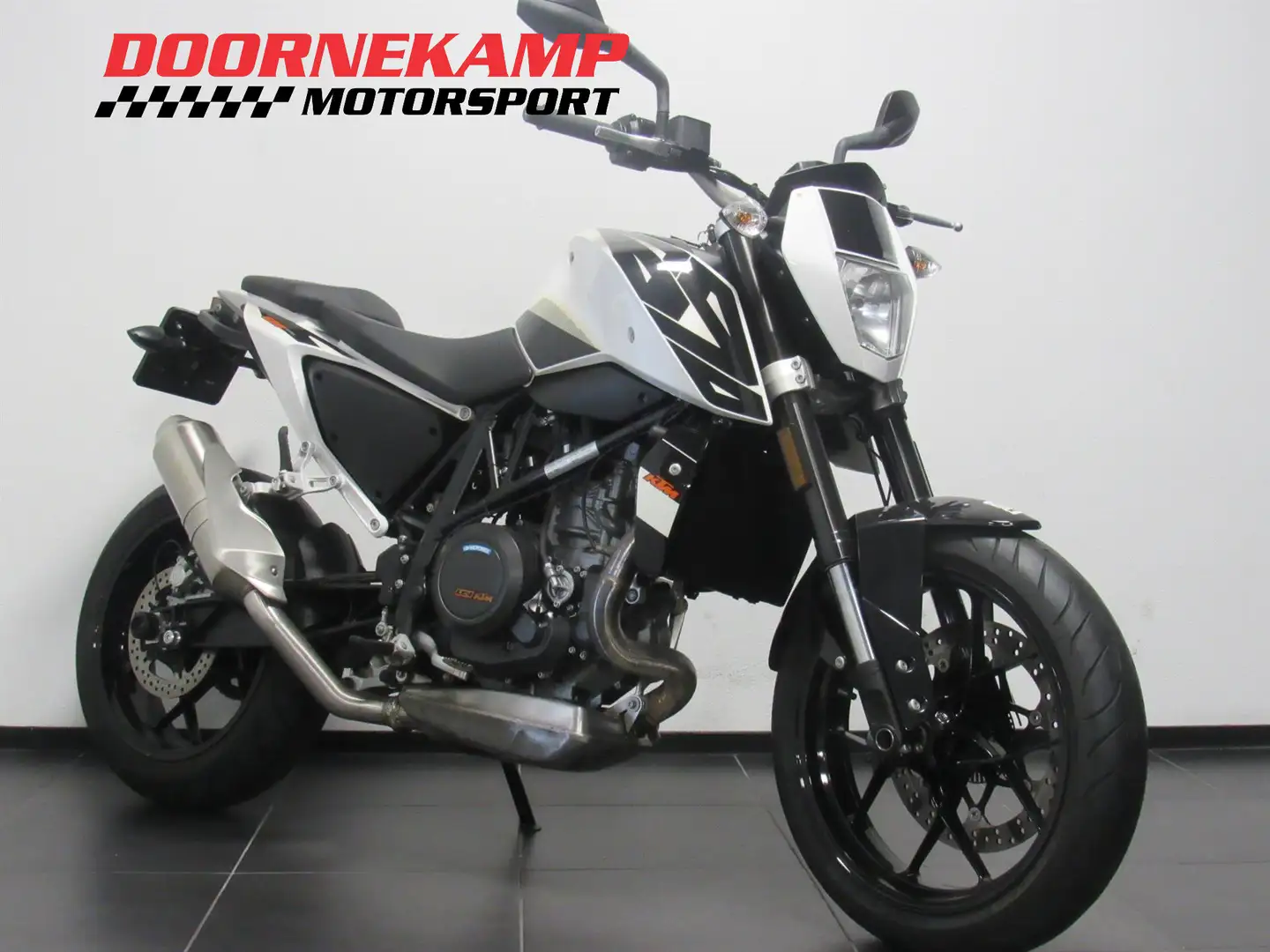 KTM 690 Duke ABS Wit - 2