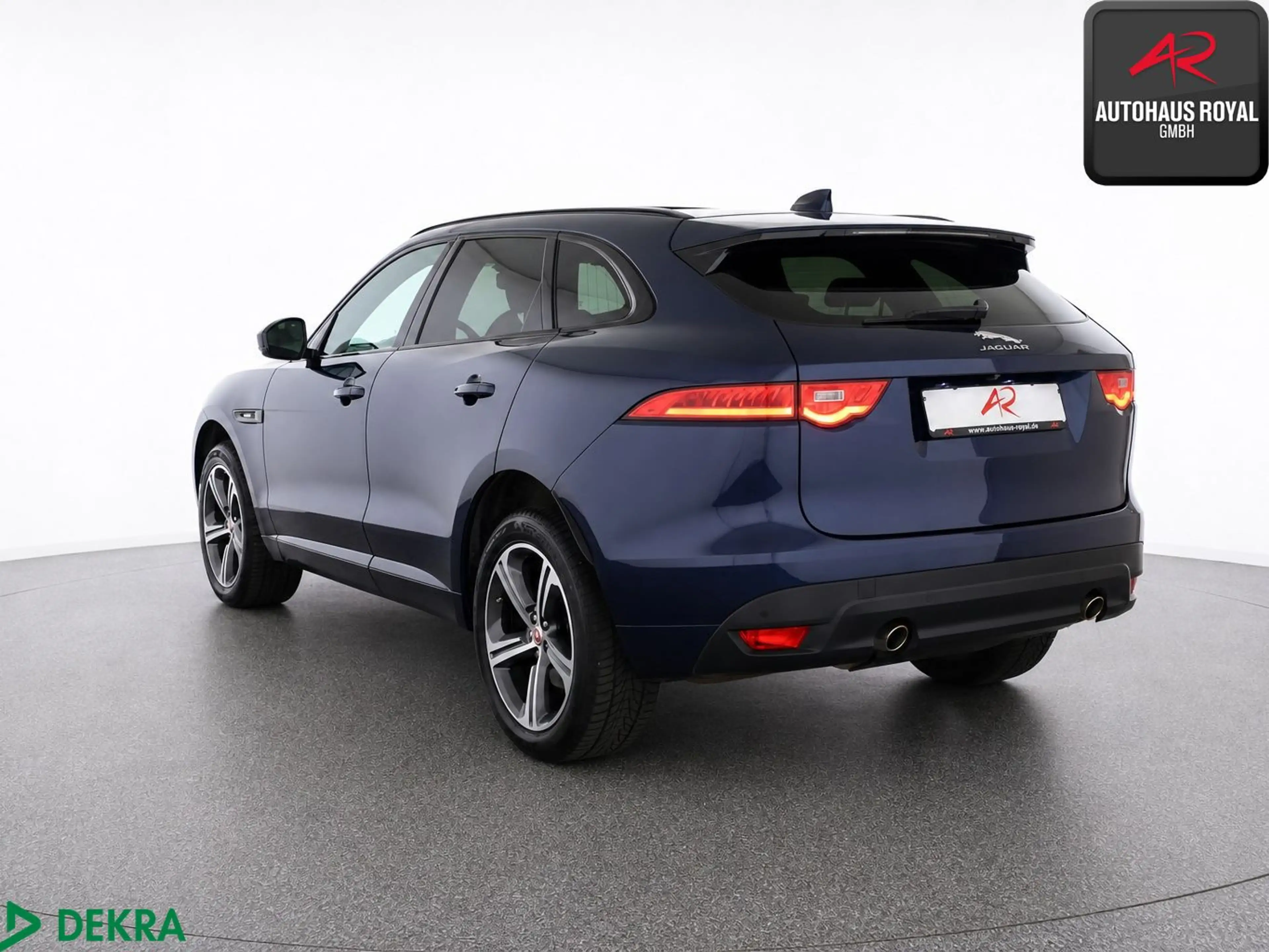 Jaguar F-Pace F-Pace 25t AWD R SPORT PANO,DIG.TACHO,ACC,KAMERA — photo 3