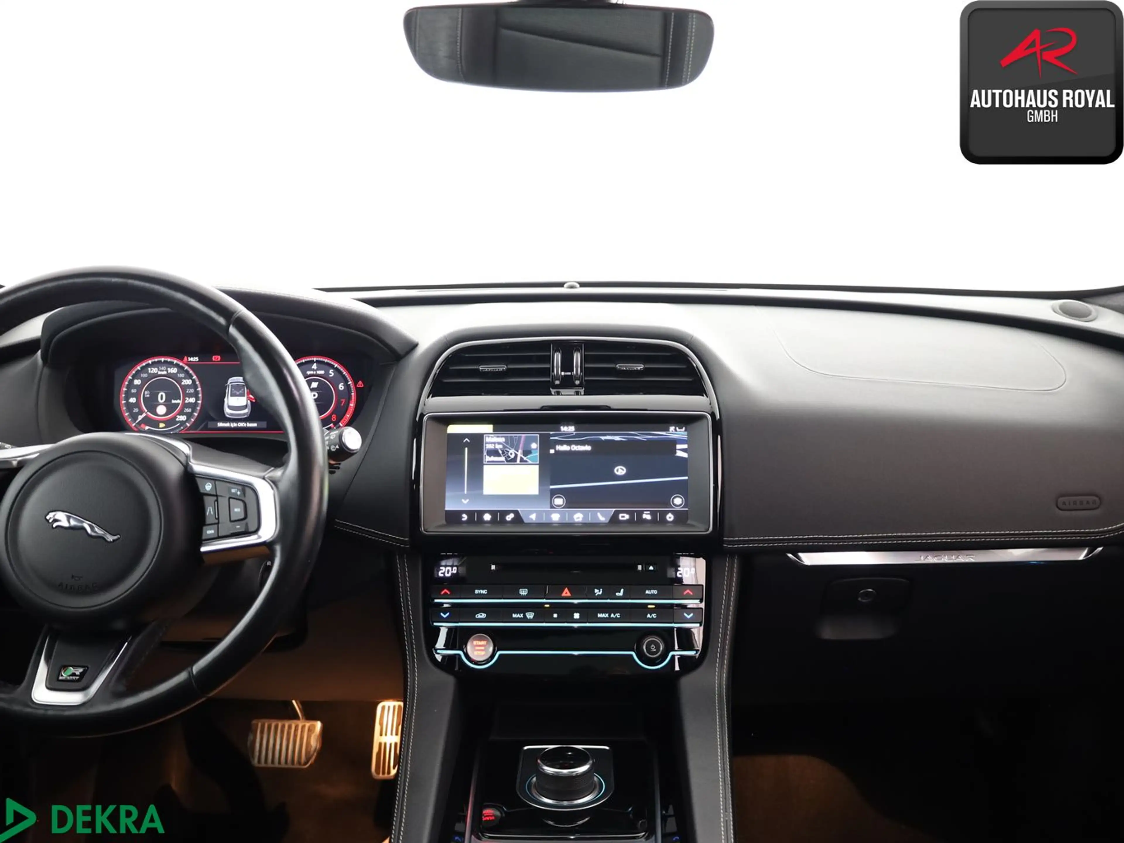 Jaguar F-Pace F-Pace 25t AWD R SPORT PANO,DIG.TACHO,ACC,KAMERA — photo 11