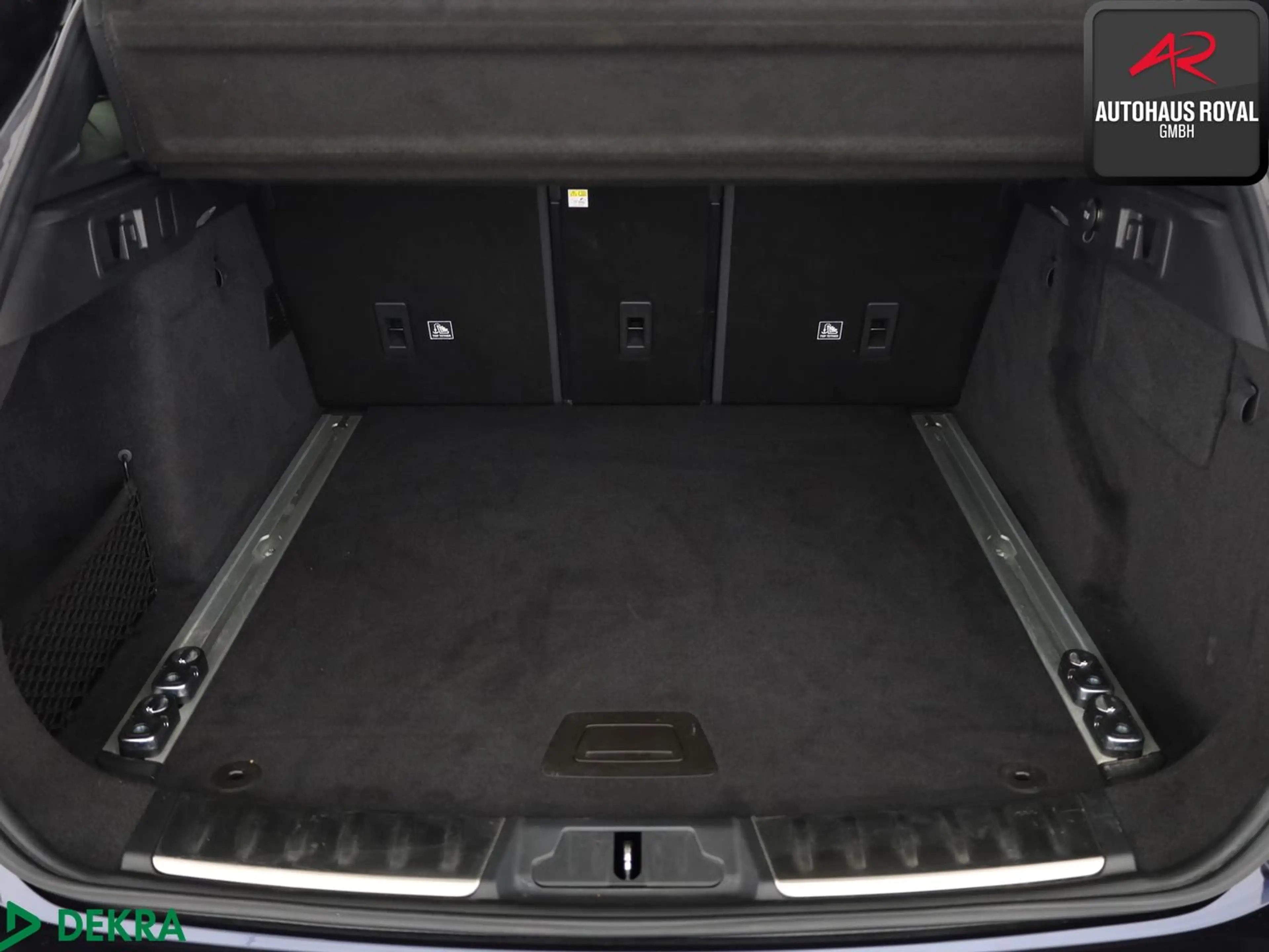 Jaguar F-Pace F-Pace 25t AWD R SPORT PANO,DIG.TACHO,ACC,KAMERA — photo 9