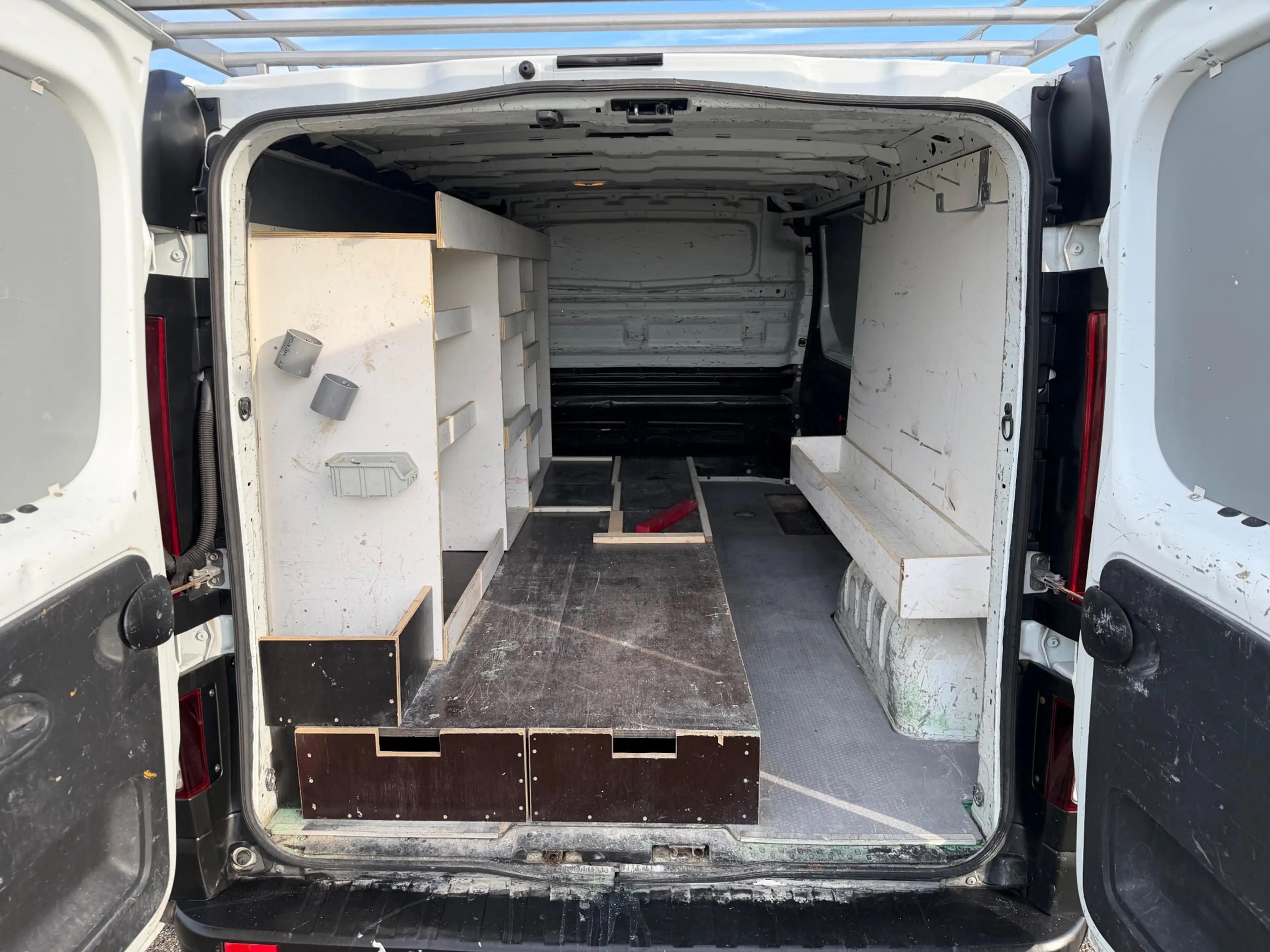 Renault Trafic 1.6 dCi T29 L1H1 Comfort Energy — photo 11
